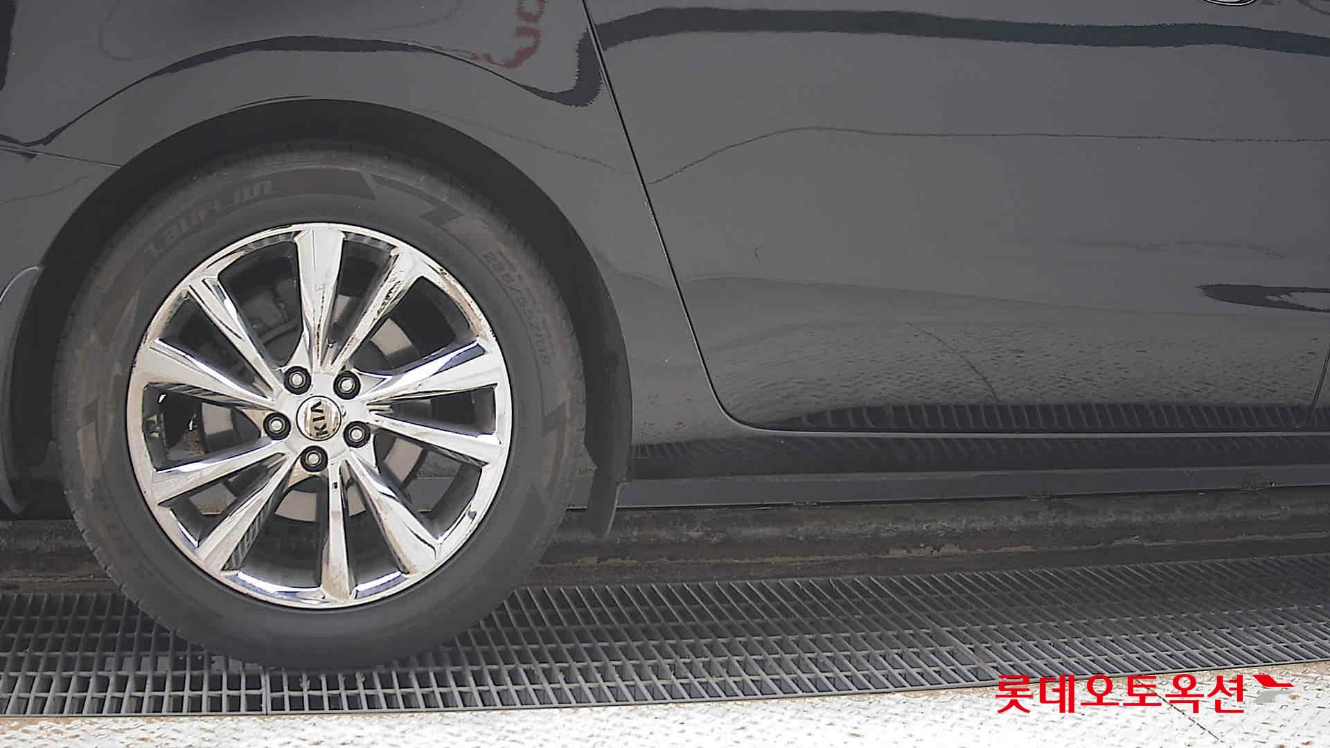 Kia Carnival id 3441786 из Кореи 24