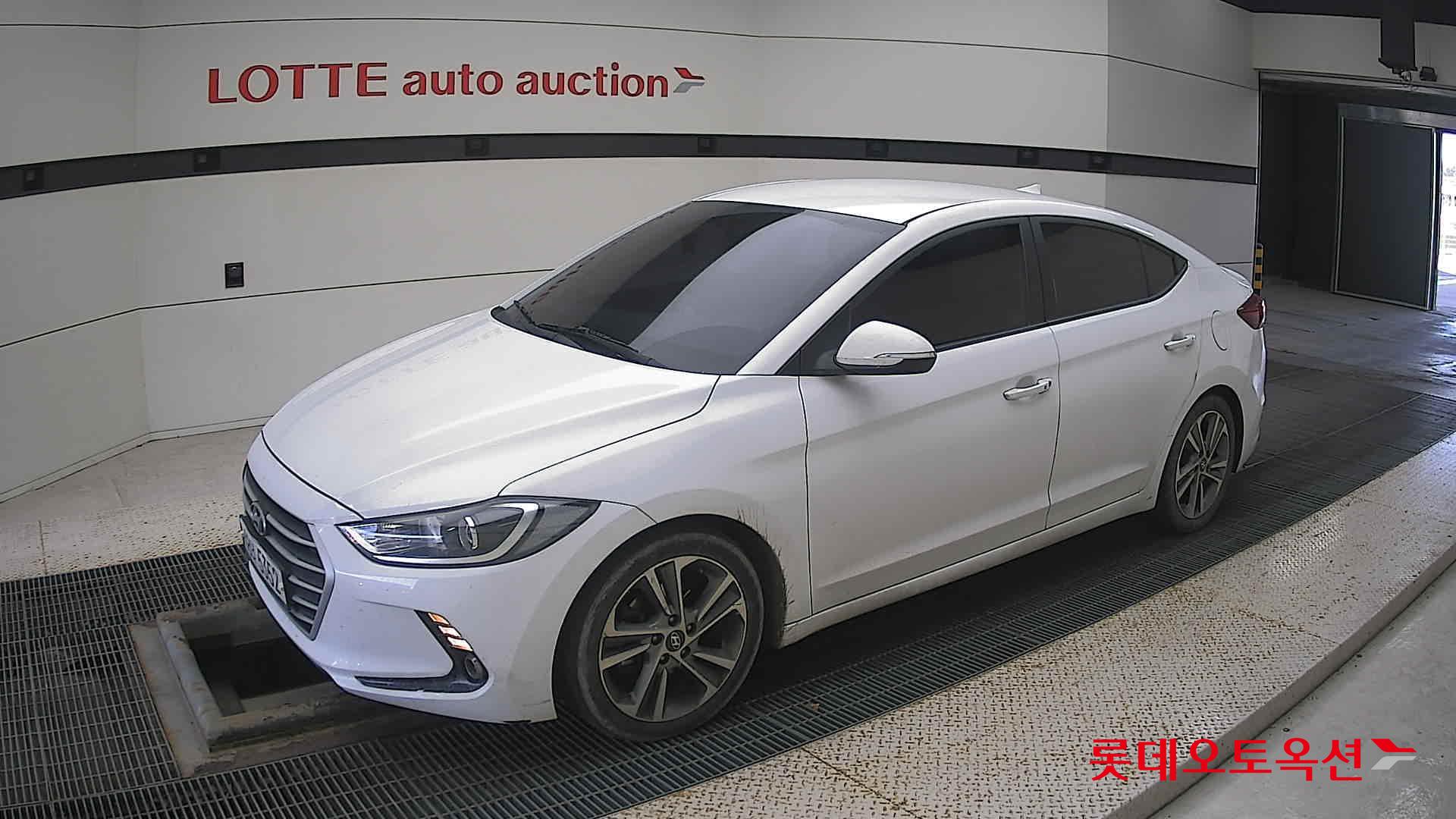 Hyundai Avante id 3446674 из Кореи 13