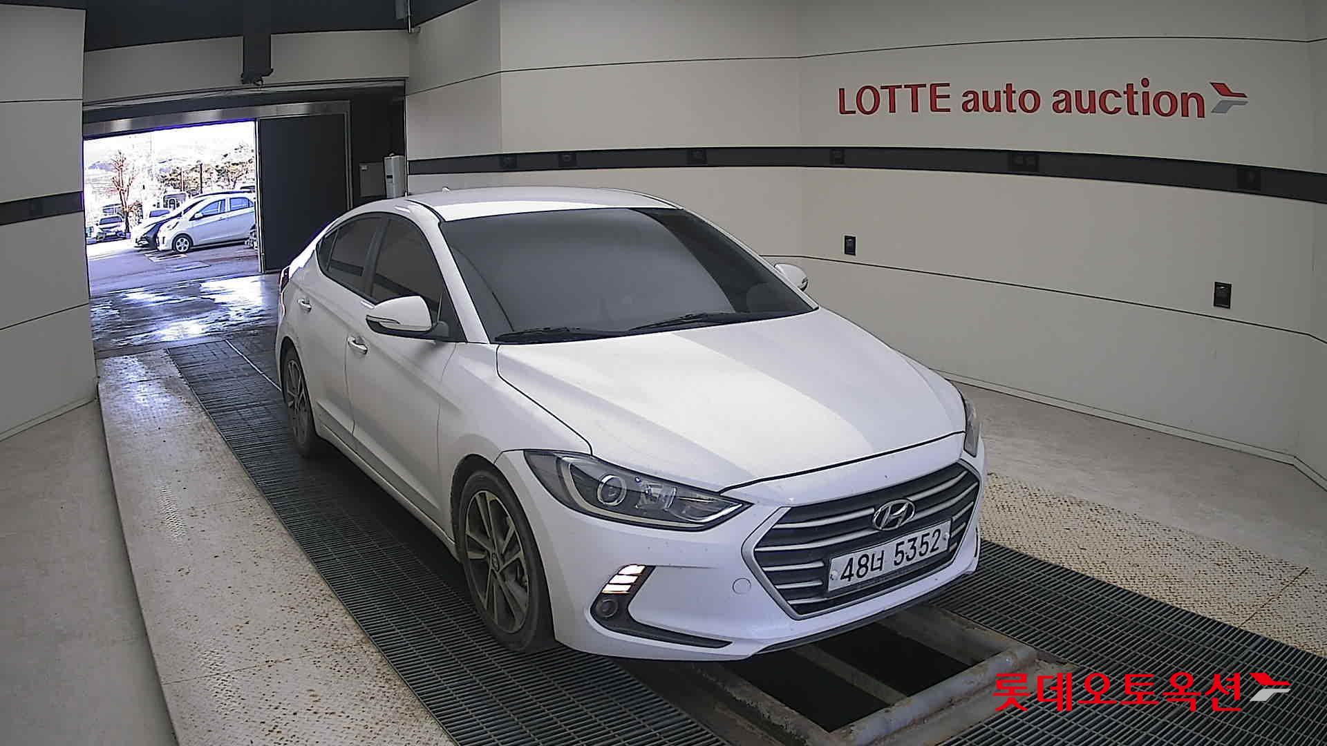 Hyundai Avante id 3446674 из Кореи 15
