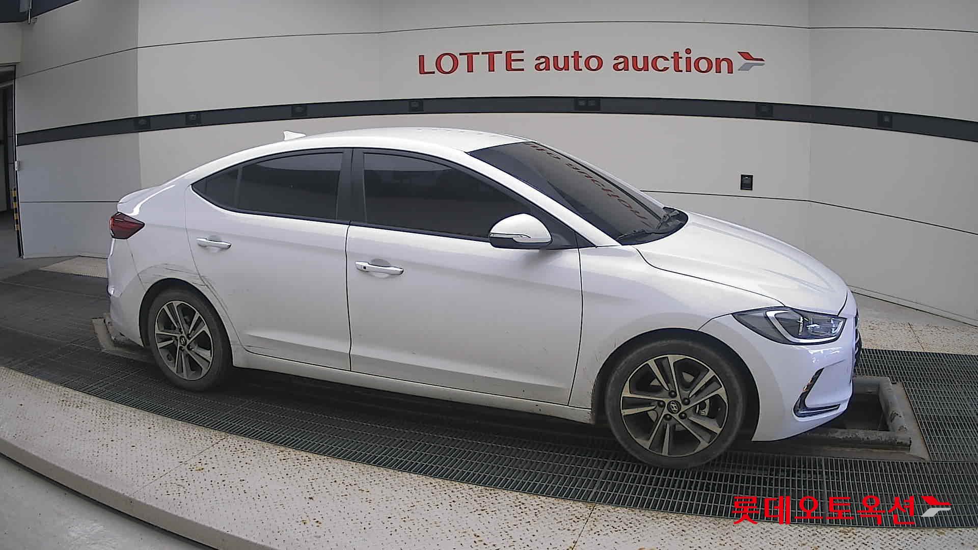 Hyundai Avante id 3446674 из Кореи 17