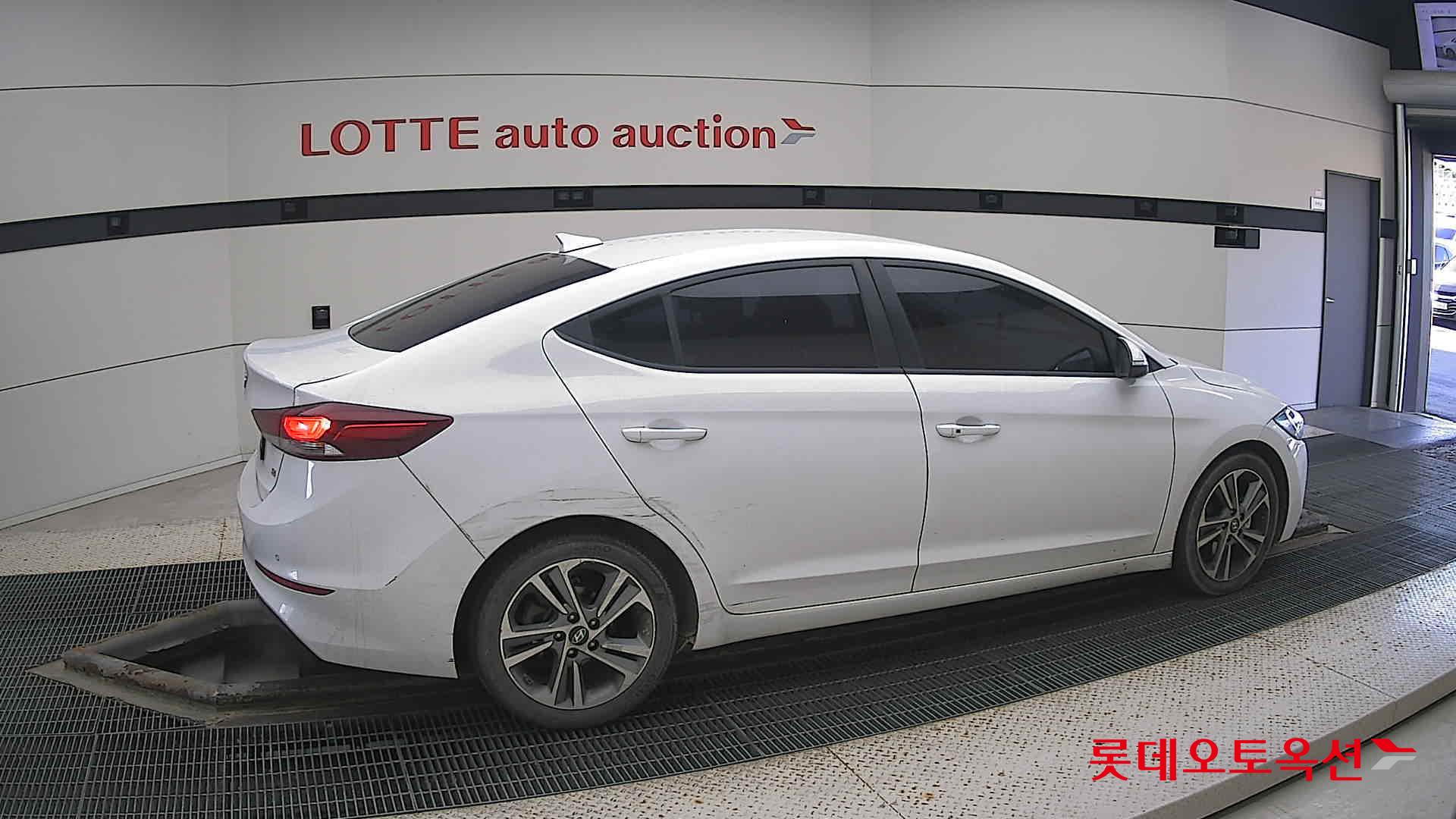 Hyundai Avante id 3446674 из Кореи 18