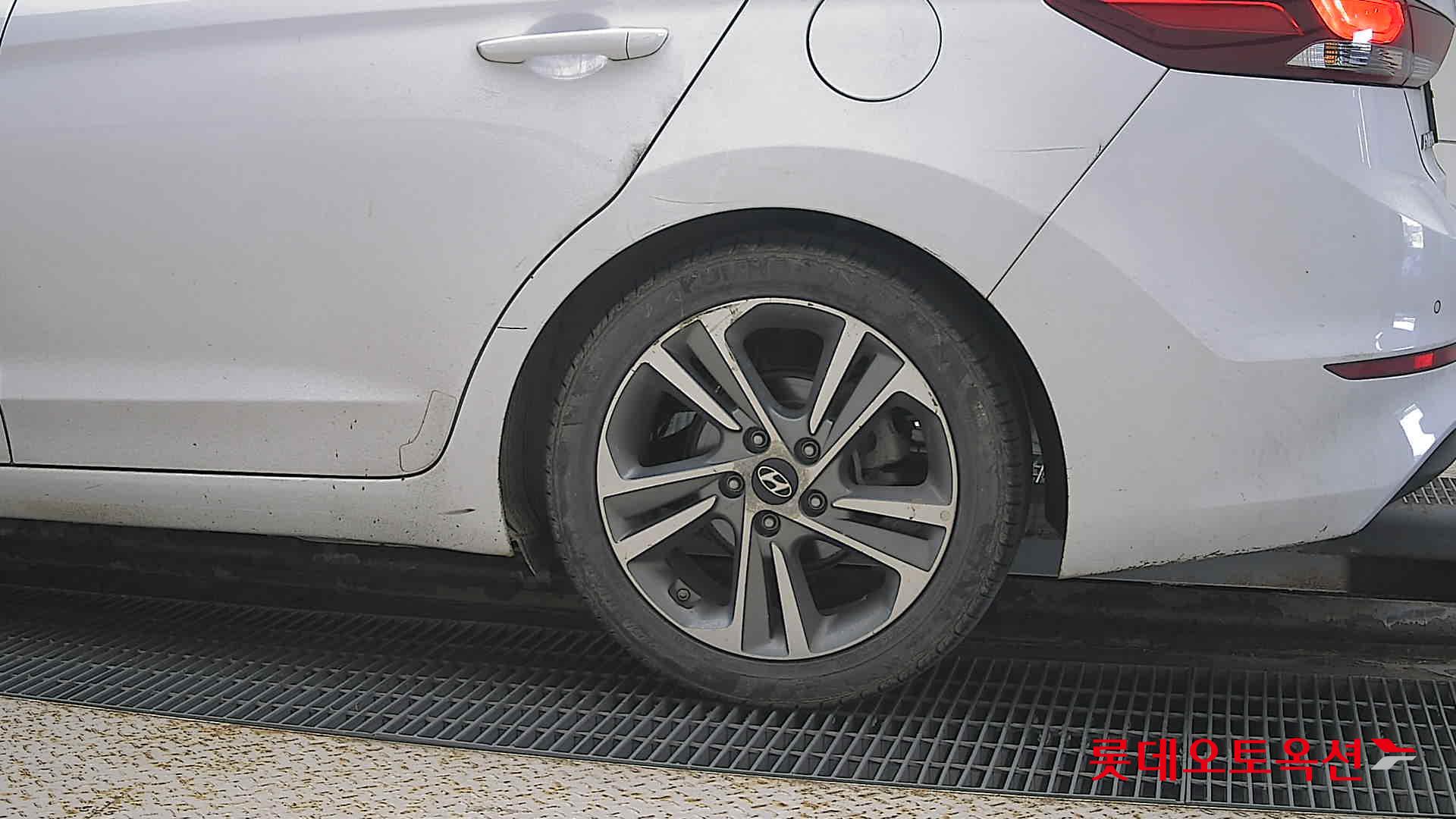 Hyundai Avante id 3446674 из Кореи 22