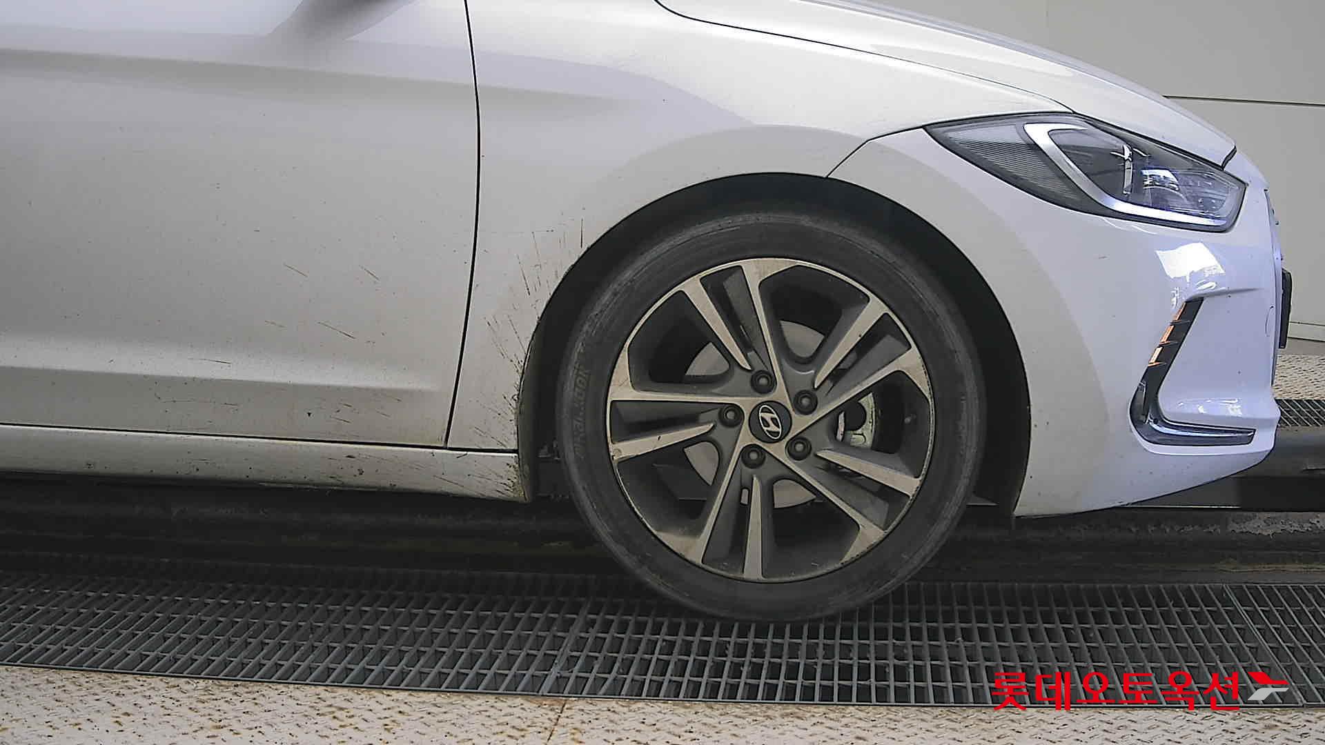 Hyundai Avante id 3446674 из Кореи 23