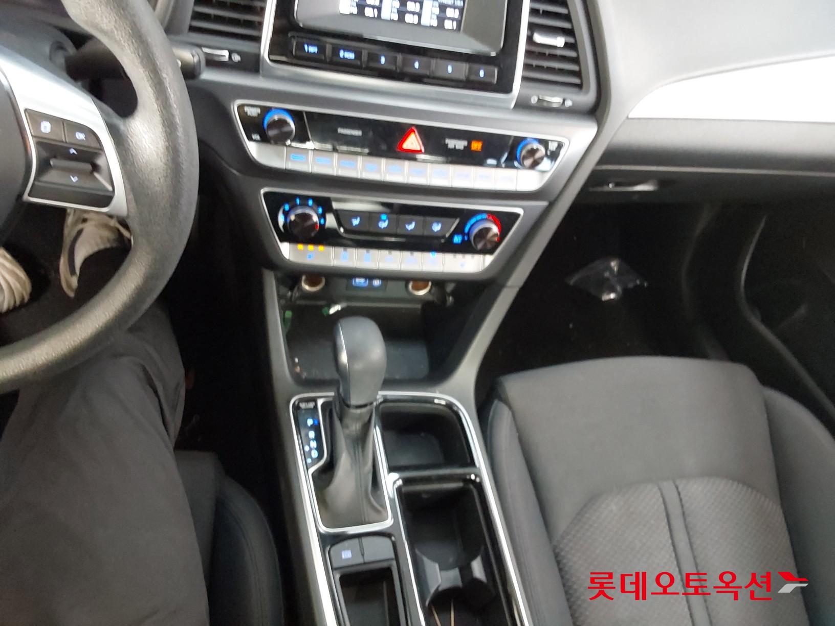 Hyundai Sonata id 3441758 из Кореи 32