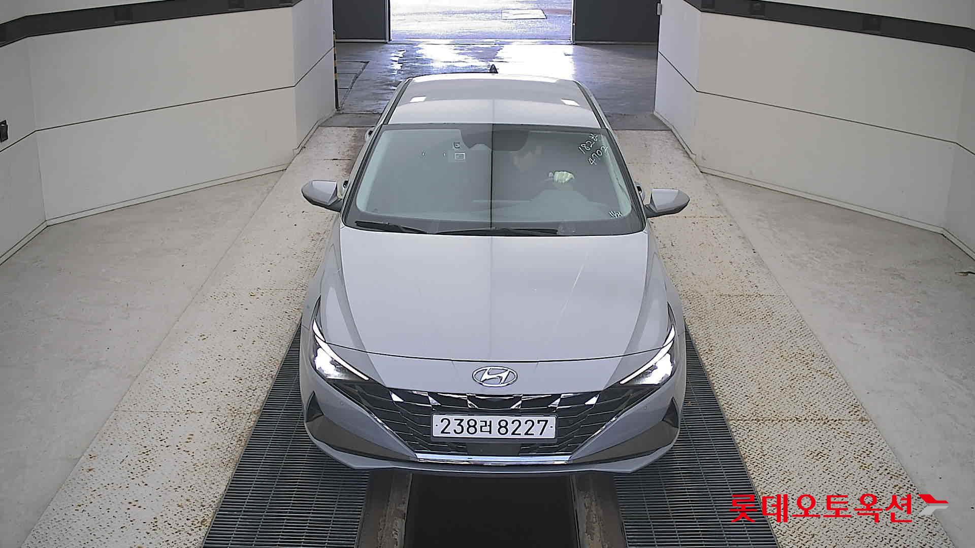 Hyundai Avante id 3441765 из Кореи 8