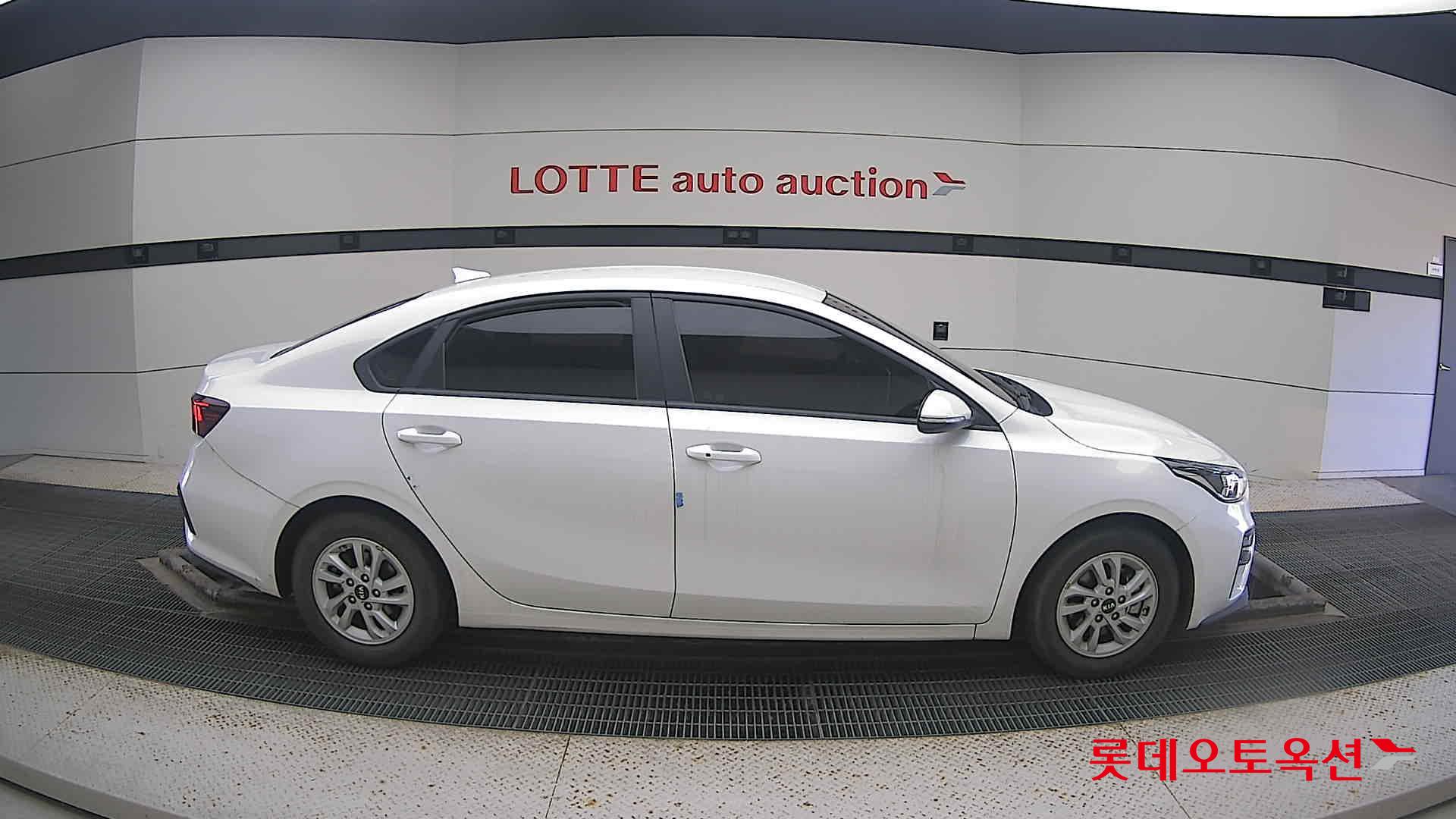 Kia K3 2019 Белый из Кореи, фото 3