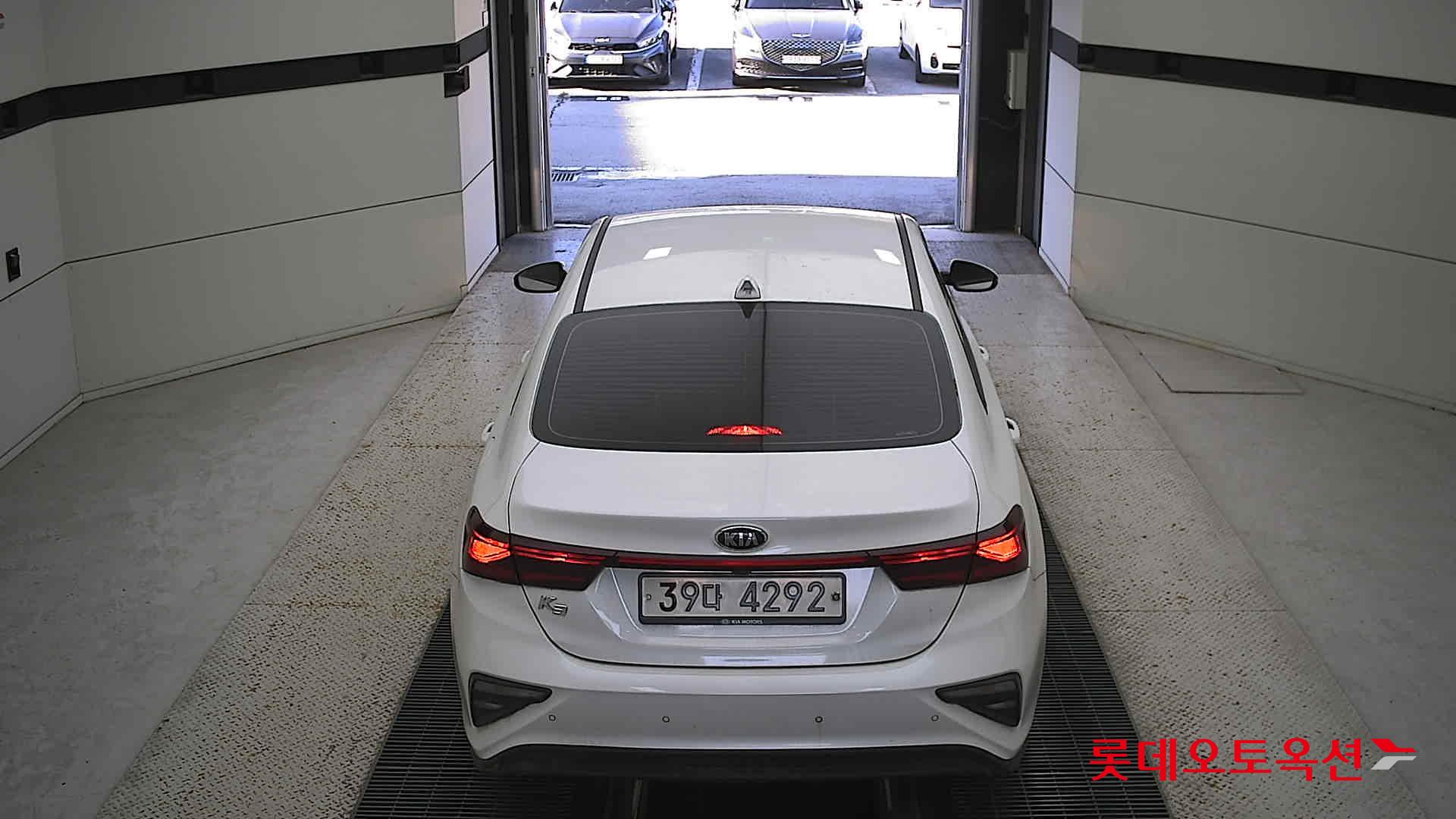 Kia K3 2019 Белый из Кореи, фото 5