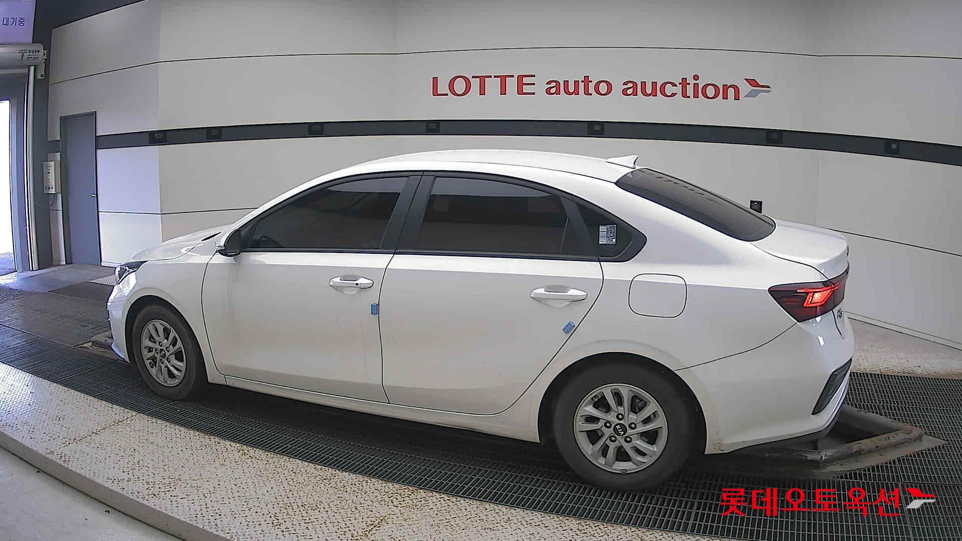 Kia K3 id 3446745 из Кореи 11