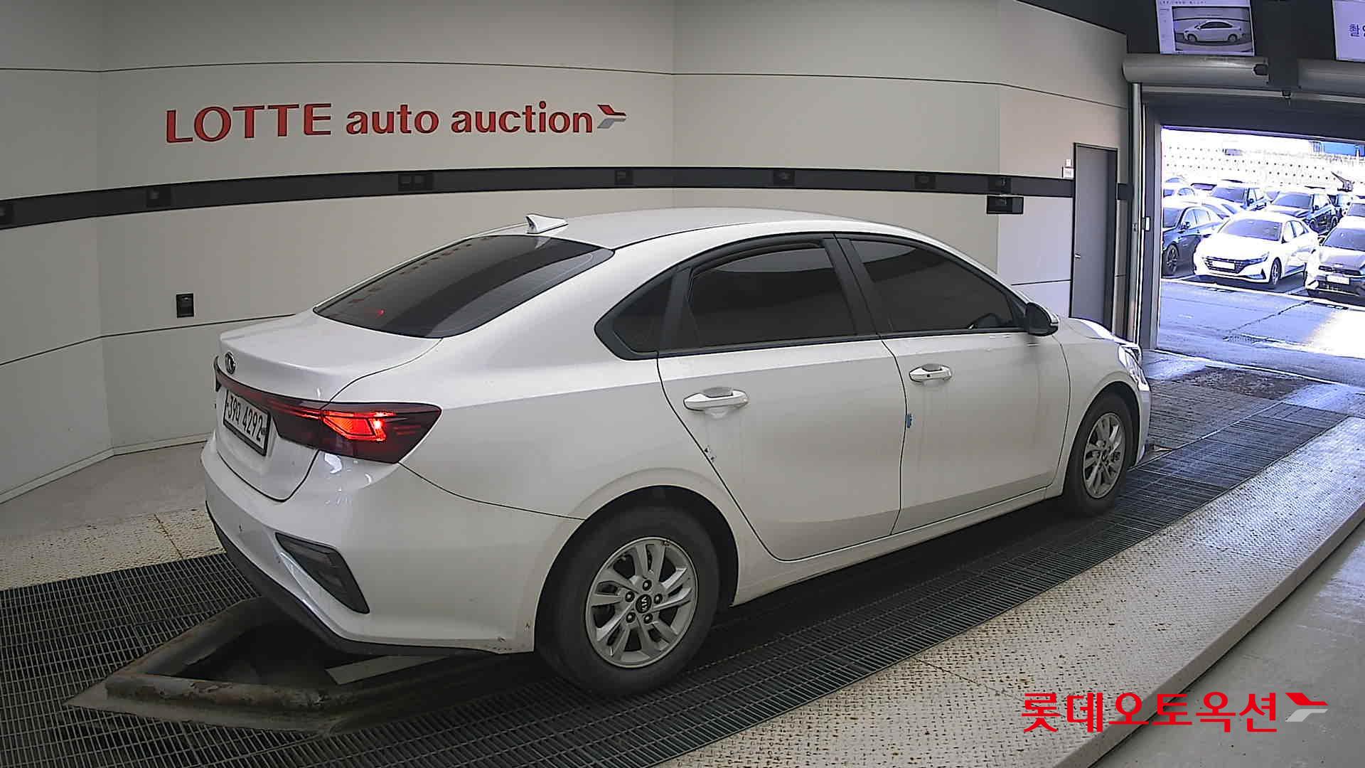 Kia K3 id 3446745 из Кореи 19