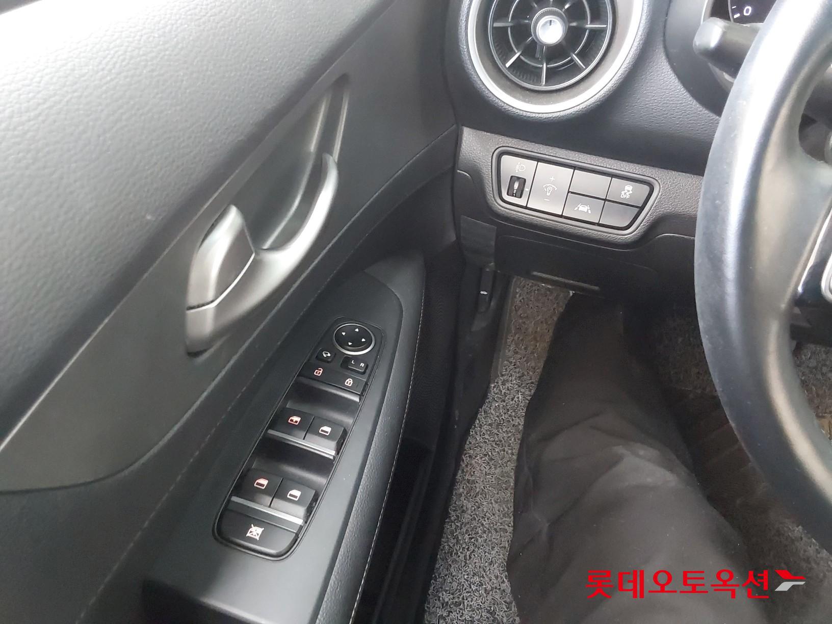 Kia K3 id 3446745 из Кореи 28