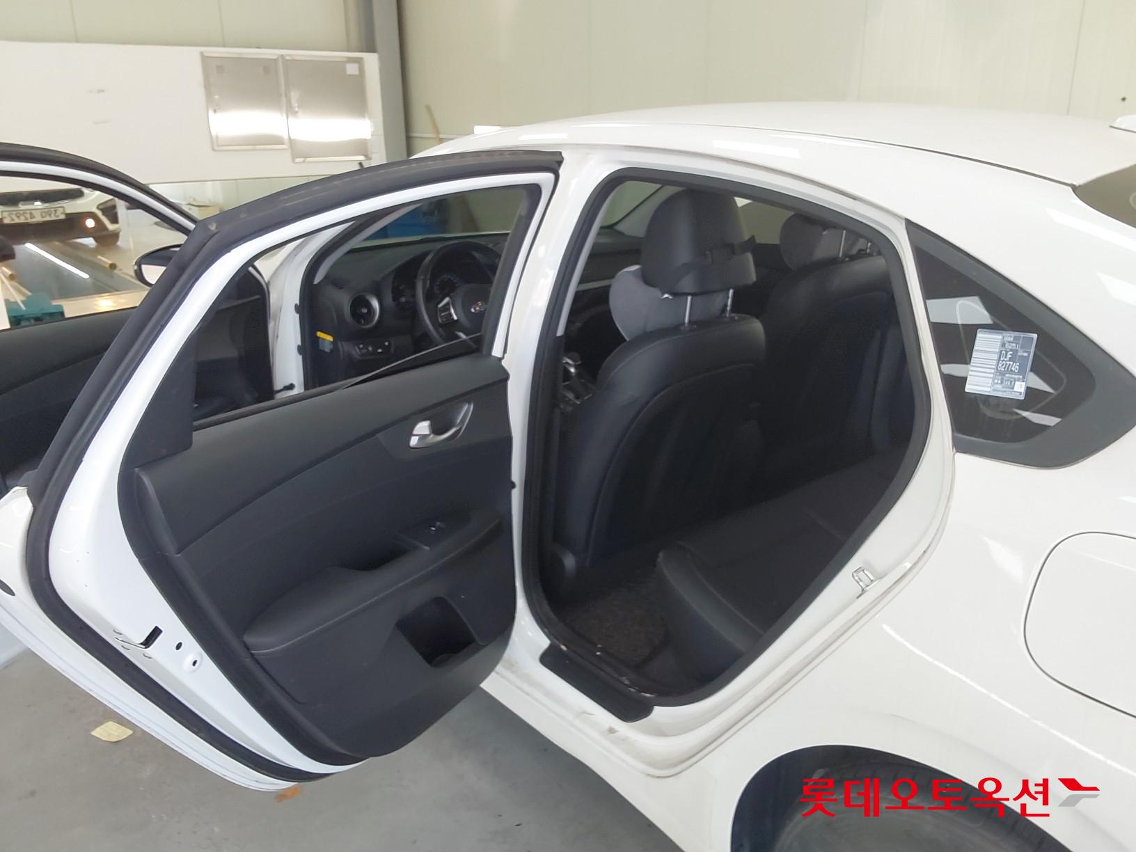 Kia K3 id 3446745 из Кореи 36