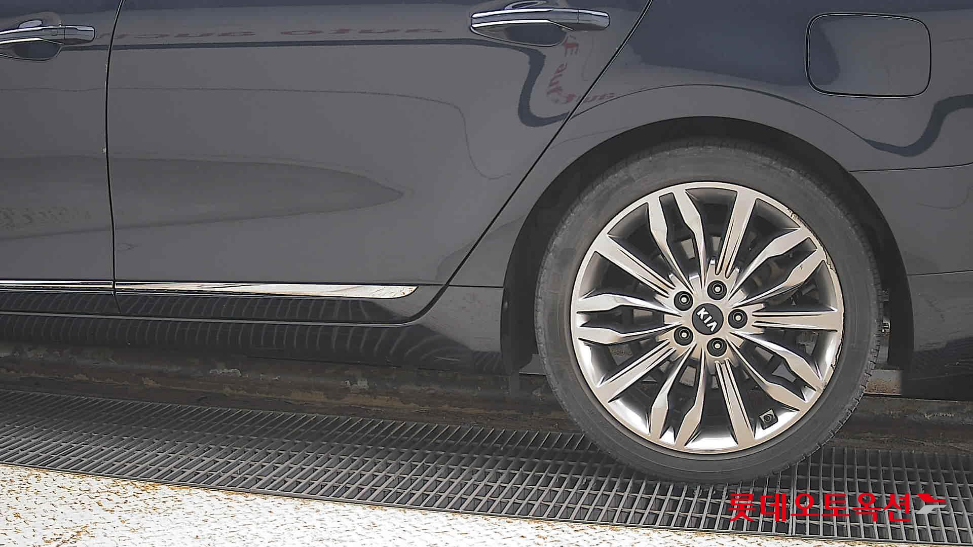 Kia K7 id 3441801 из Кореи 22