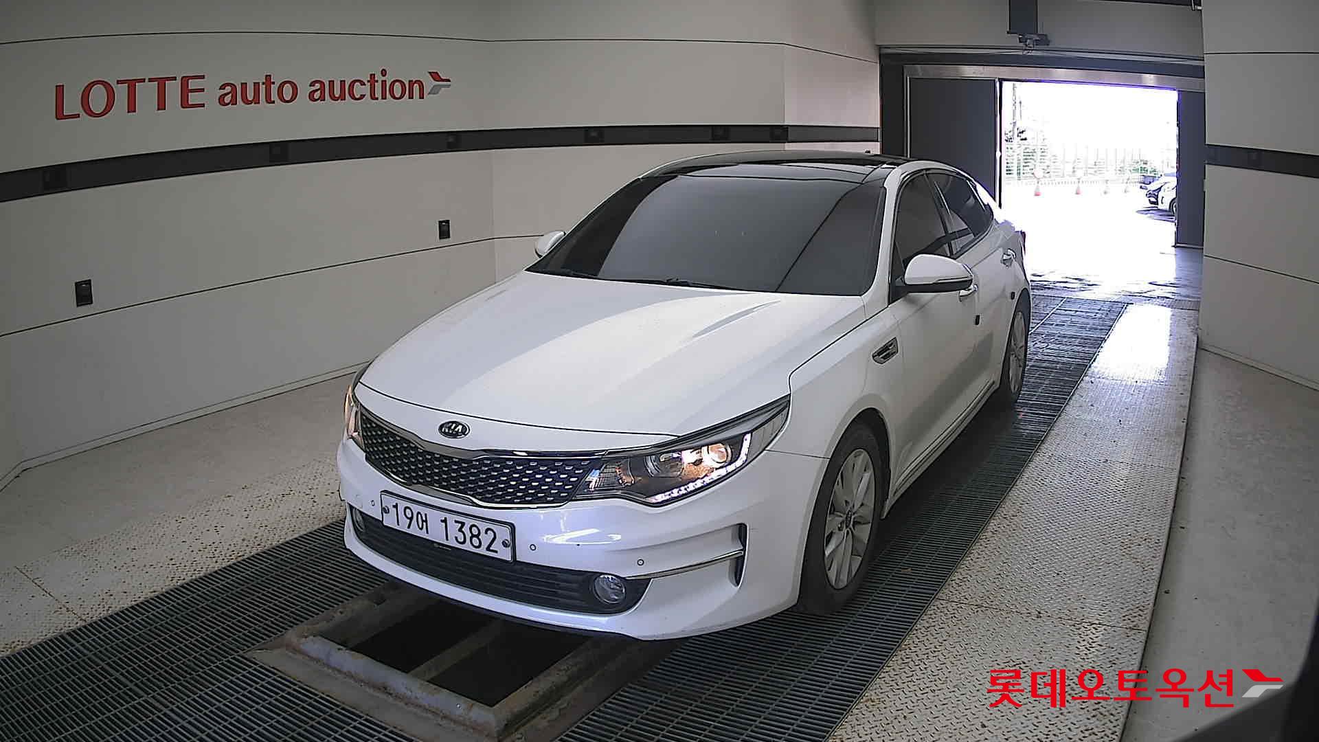 Kia K5 2018 Белый из Кореи