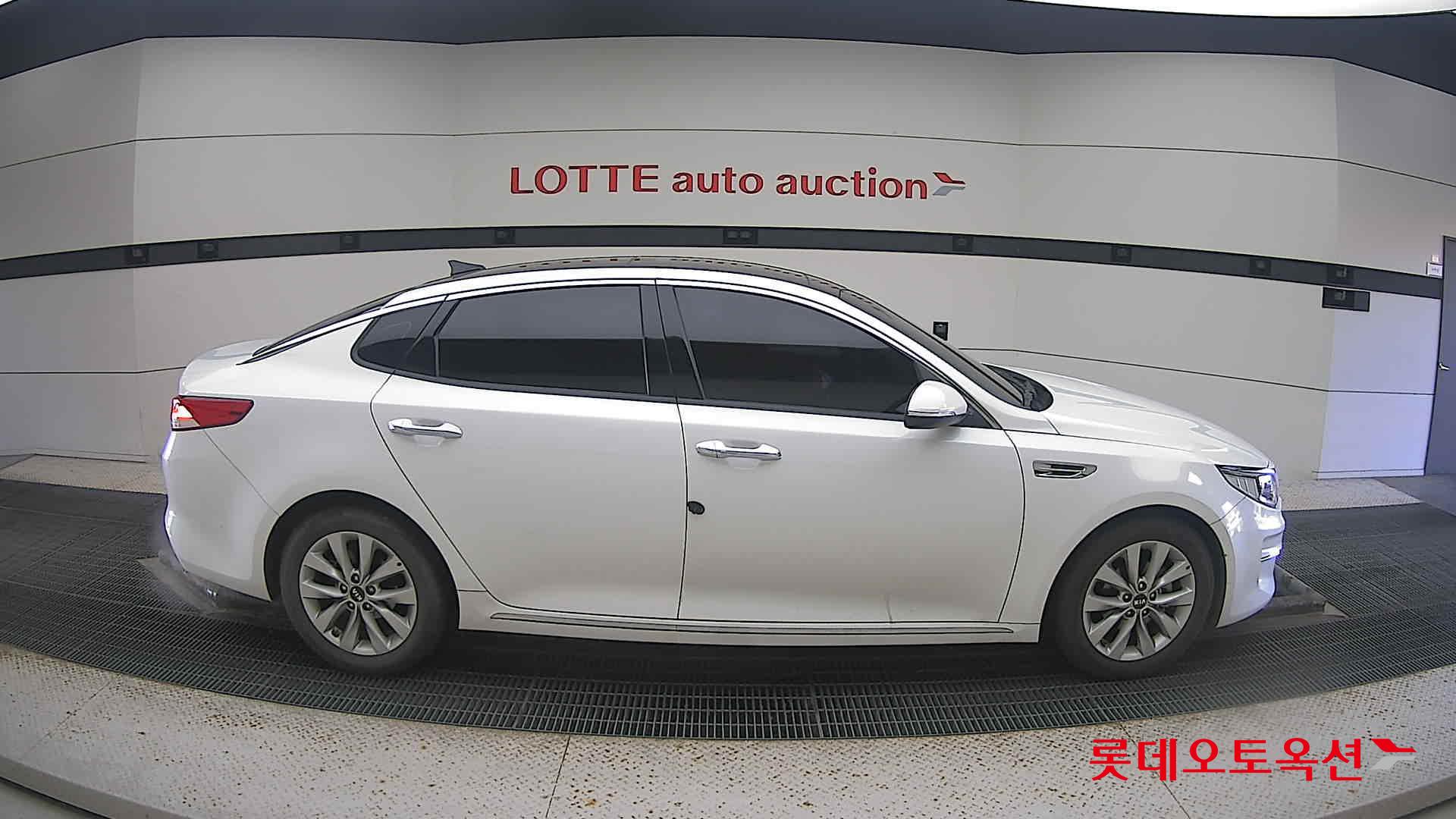 Kia K5 2018 Белый из Кореи, фото 3