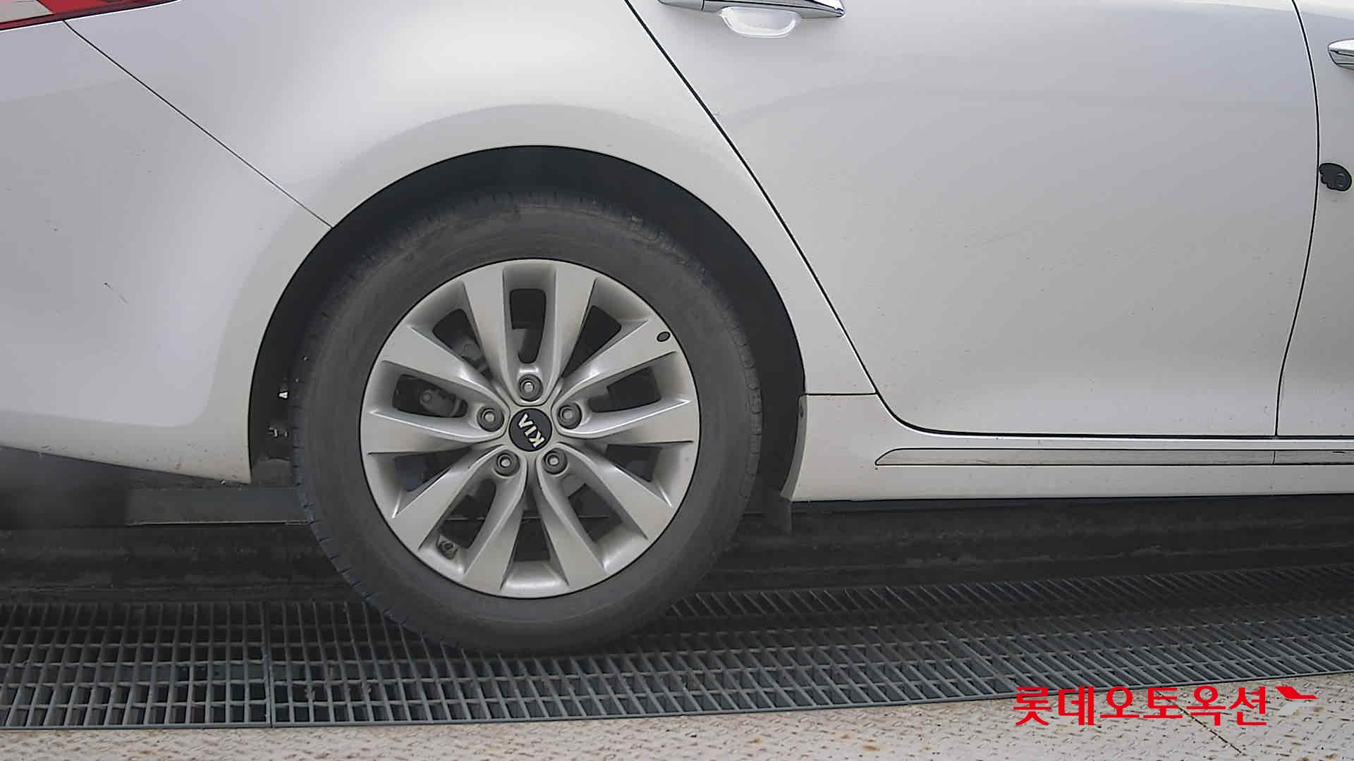 Kia K5 id 3446760 из Кореи 24