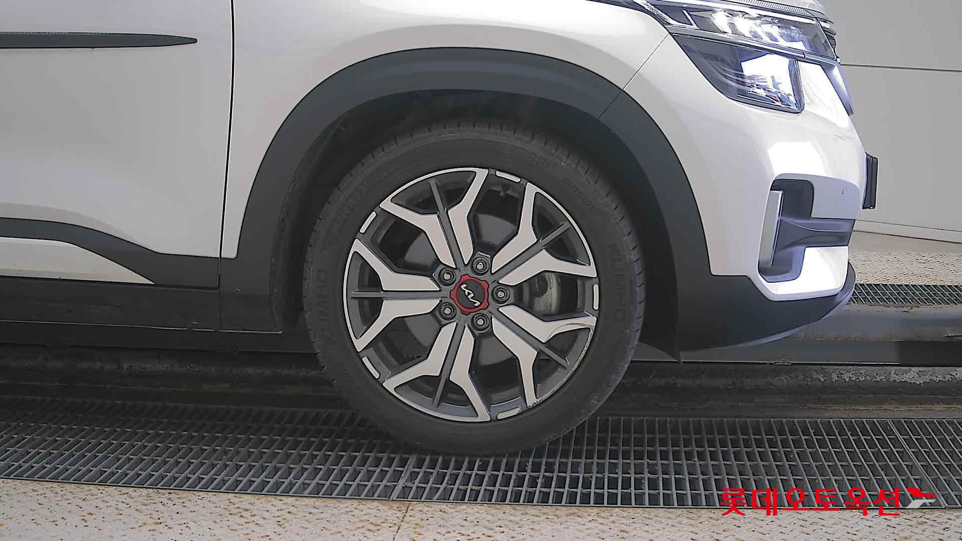 Kia Seltos id 3436666 из Кореи 23