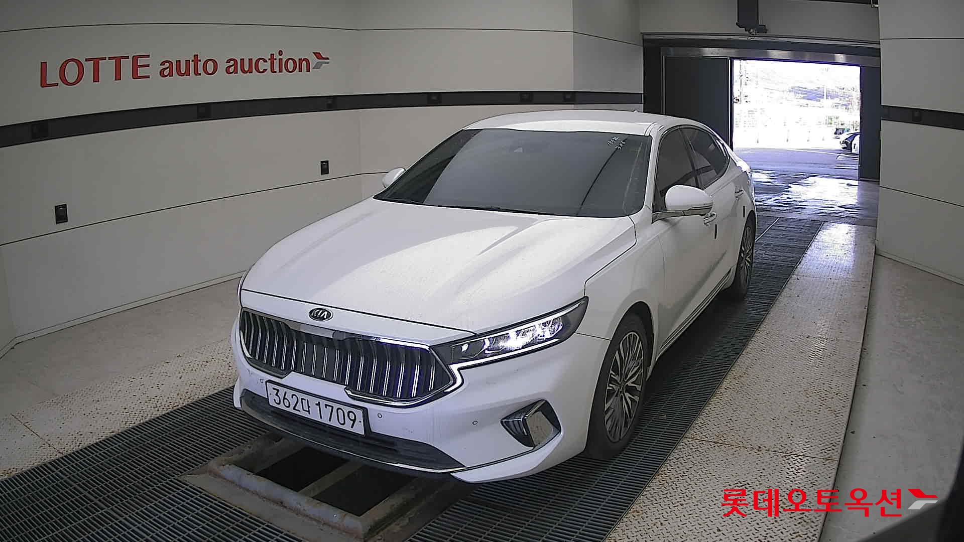 Kia K7 2020 Белый из Кореи