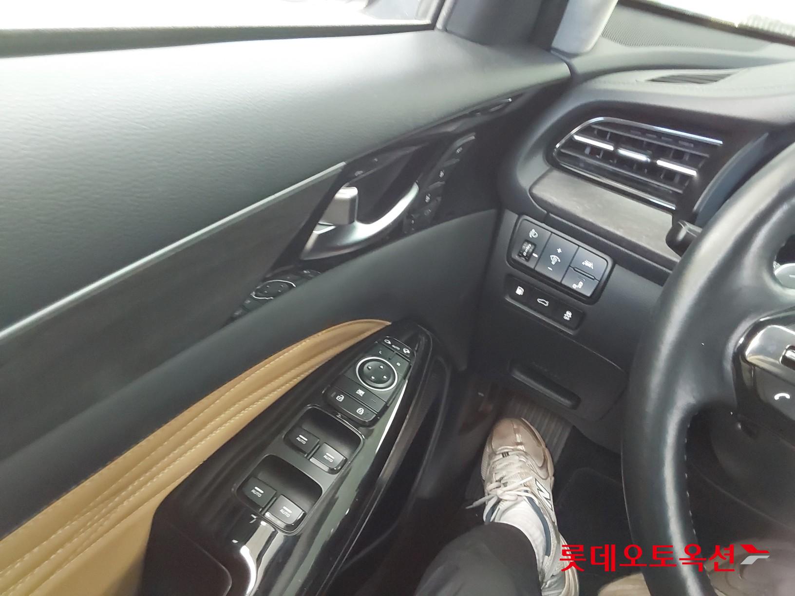 Kia K7 id 3441789 из Кореи 28