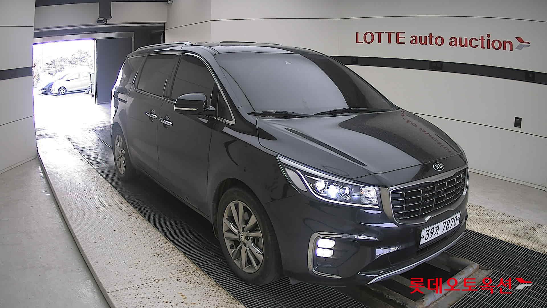 Kia Carnival Limousine 2019 Черный из Кореи, фото 2