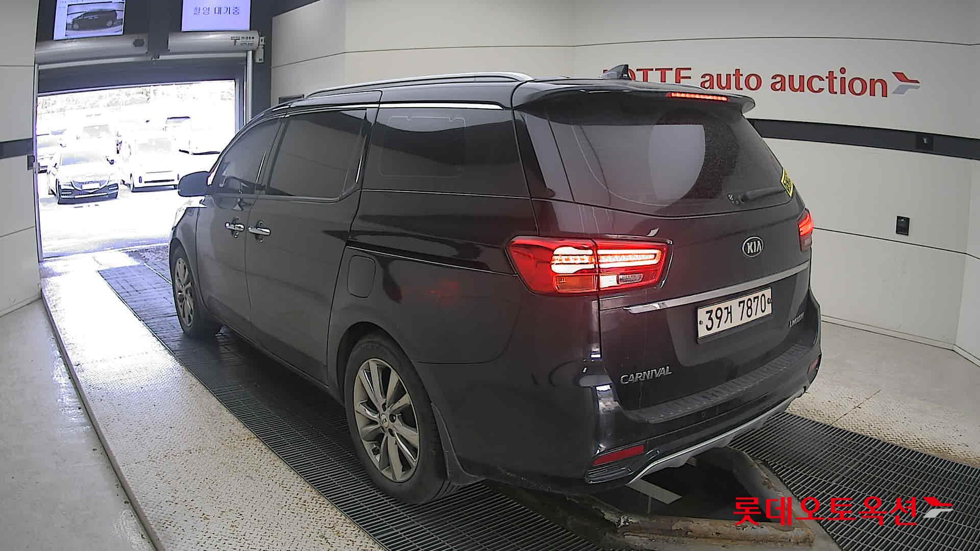 Kia Carnival Limousine 2019 Черный из Кореи, фото 6
