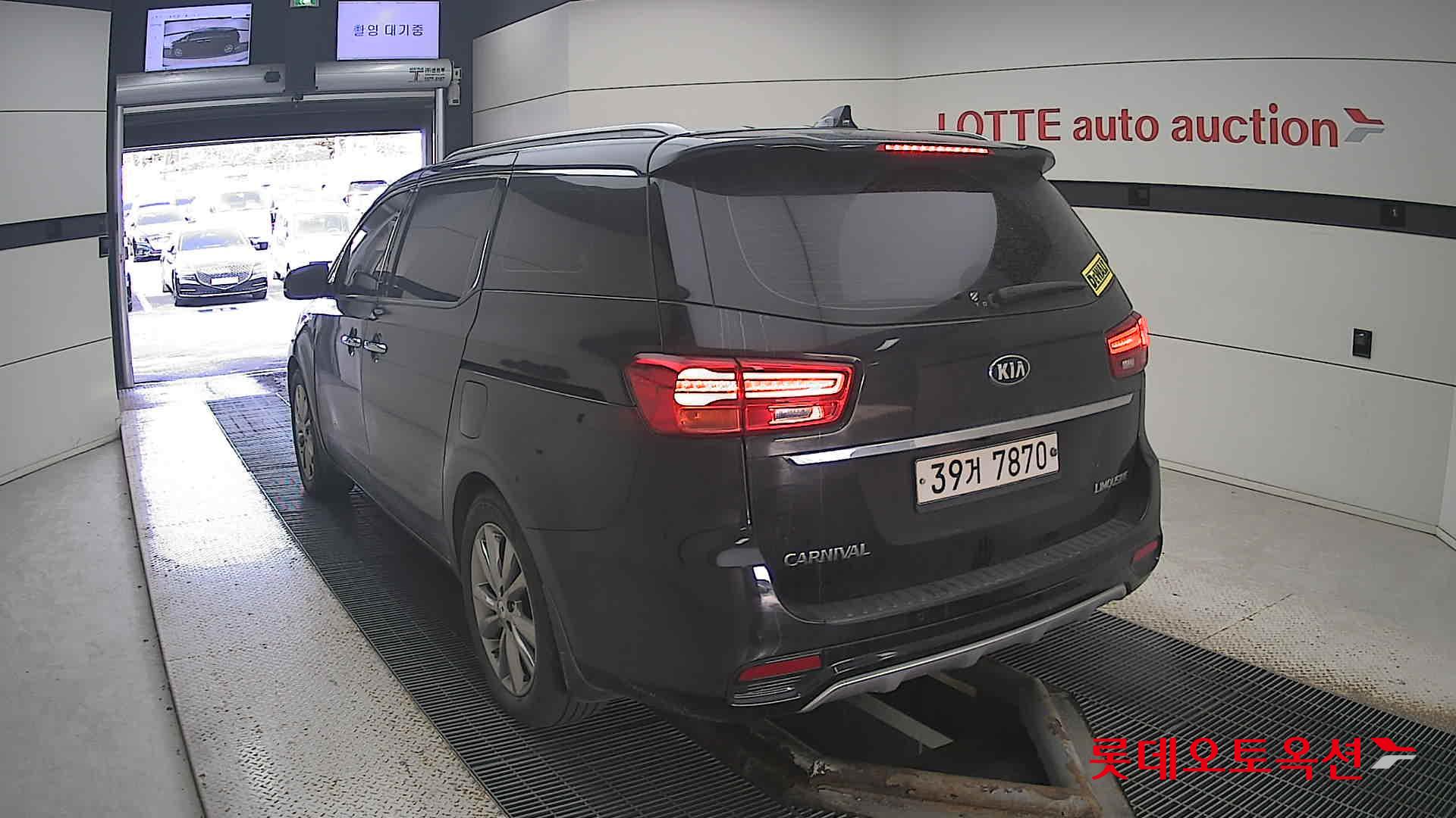 Kia Carnival Limousine id 3441804 из Кореи 9