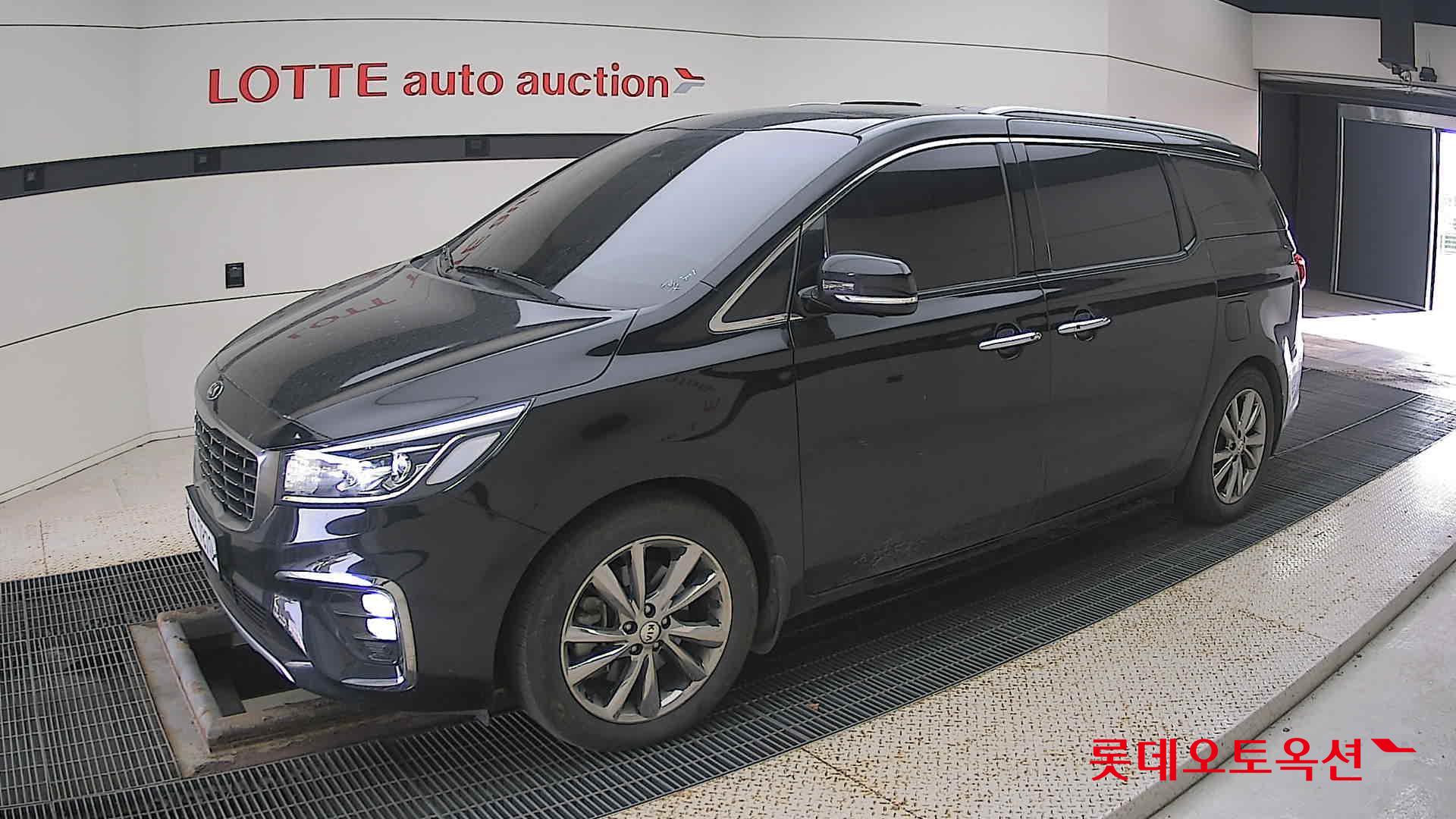 Kia Carnival Limousine id 3441804 из Кореи 13