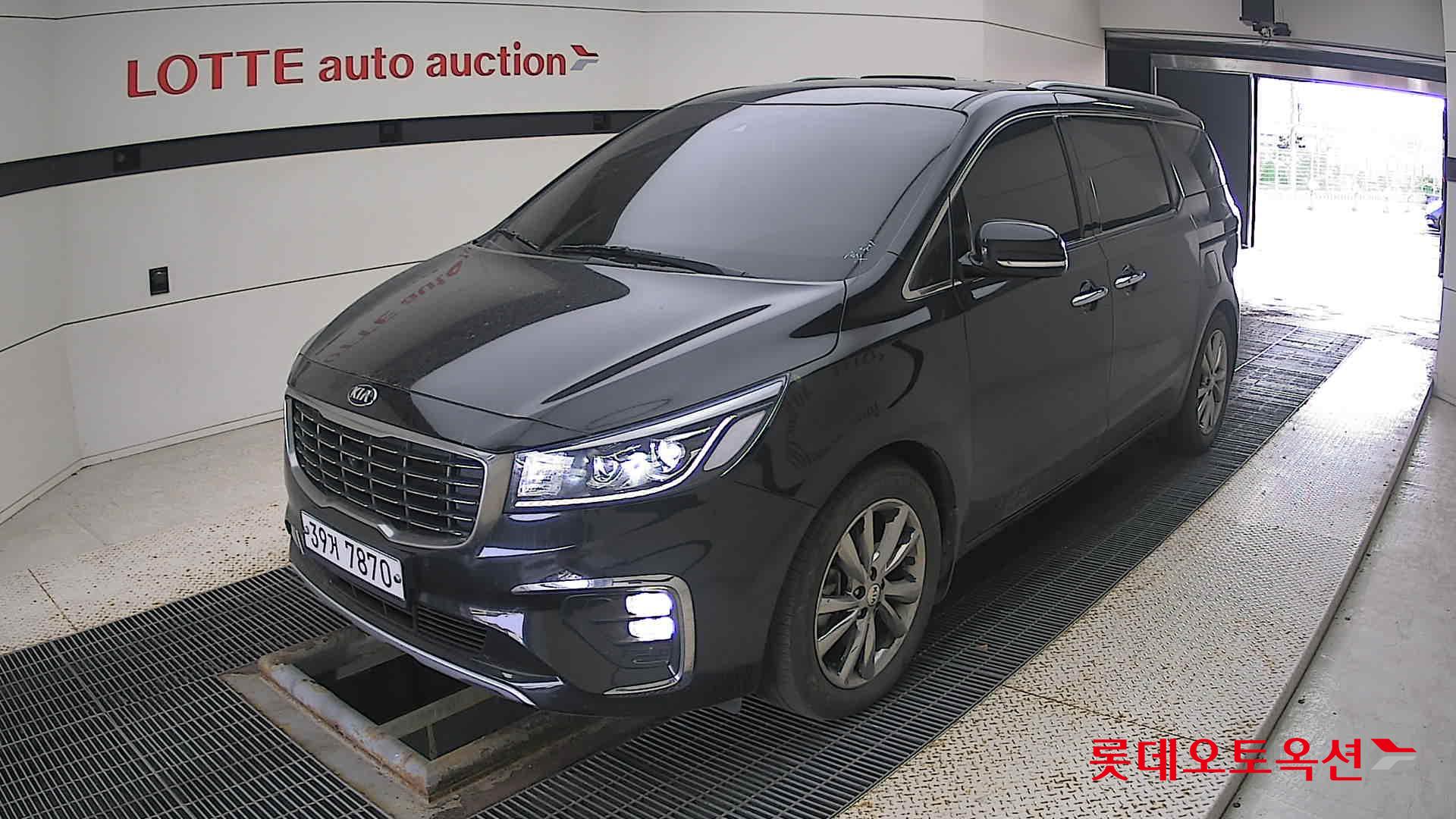 Kia Carnival Limousine id 3441804 из Кореи 14