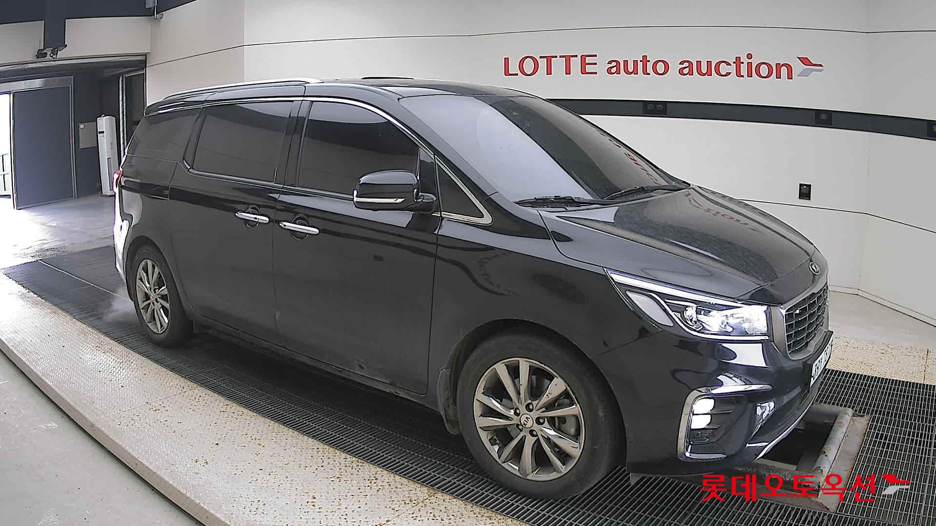 Kia Carnival Limousine id 3441804 из Кореи 16