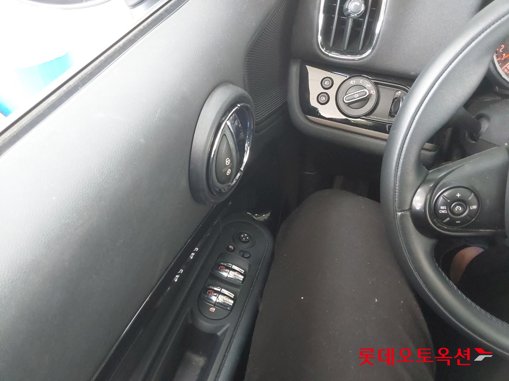 BMW MINI Cooper Countryman id 3436552 из Кореи 28