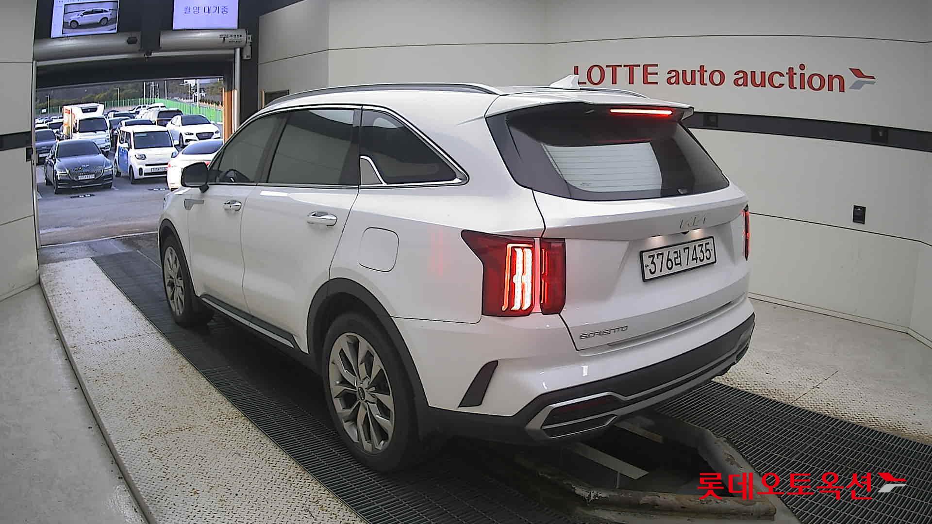 Kia Sorento 2023 Белый из Кореи, фото 6