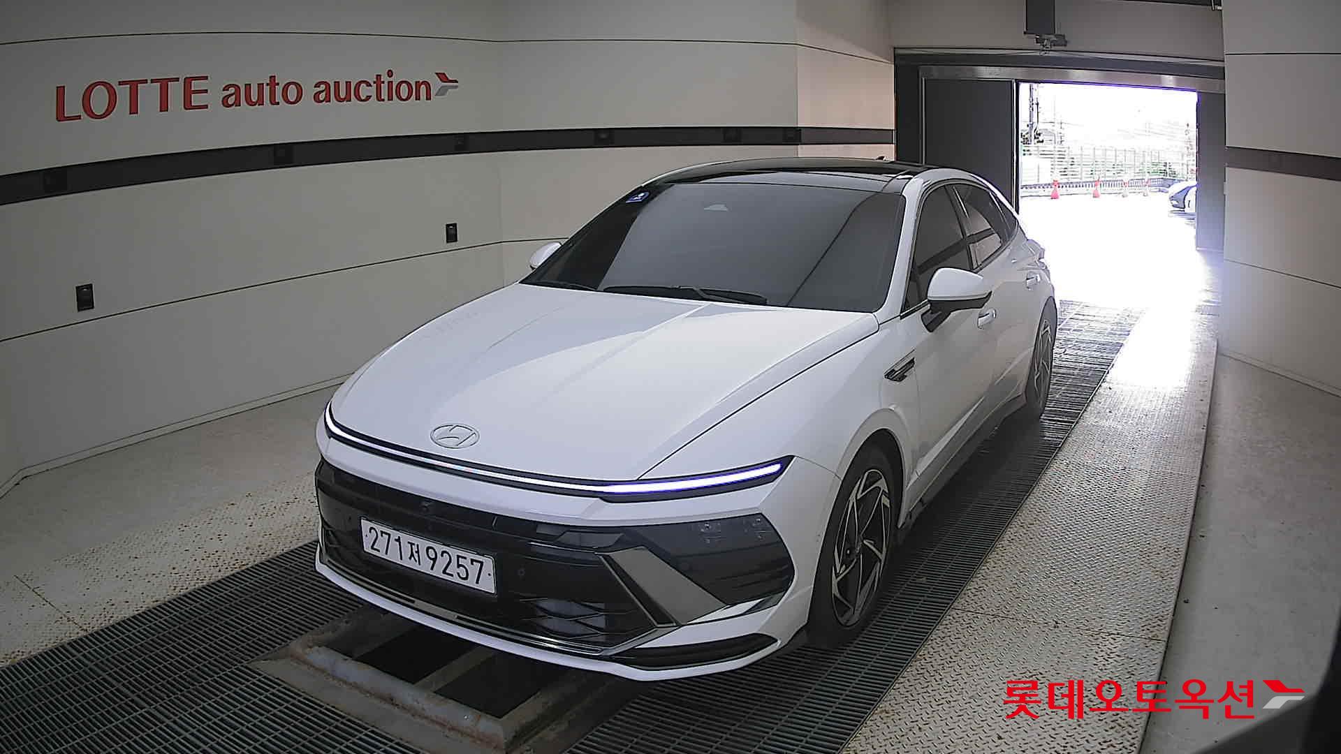 Hyundai Sonata Hybrid 2024 Белый из Кореи