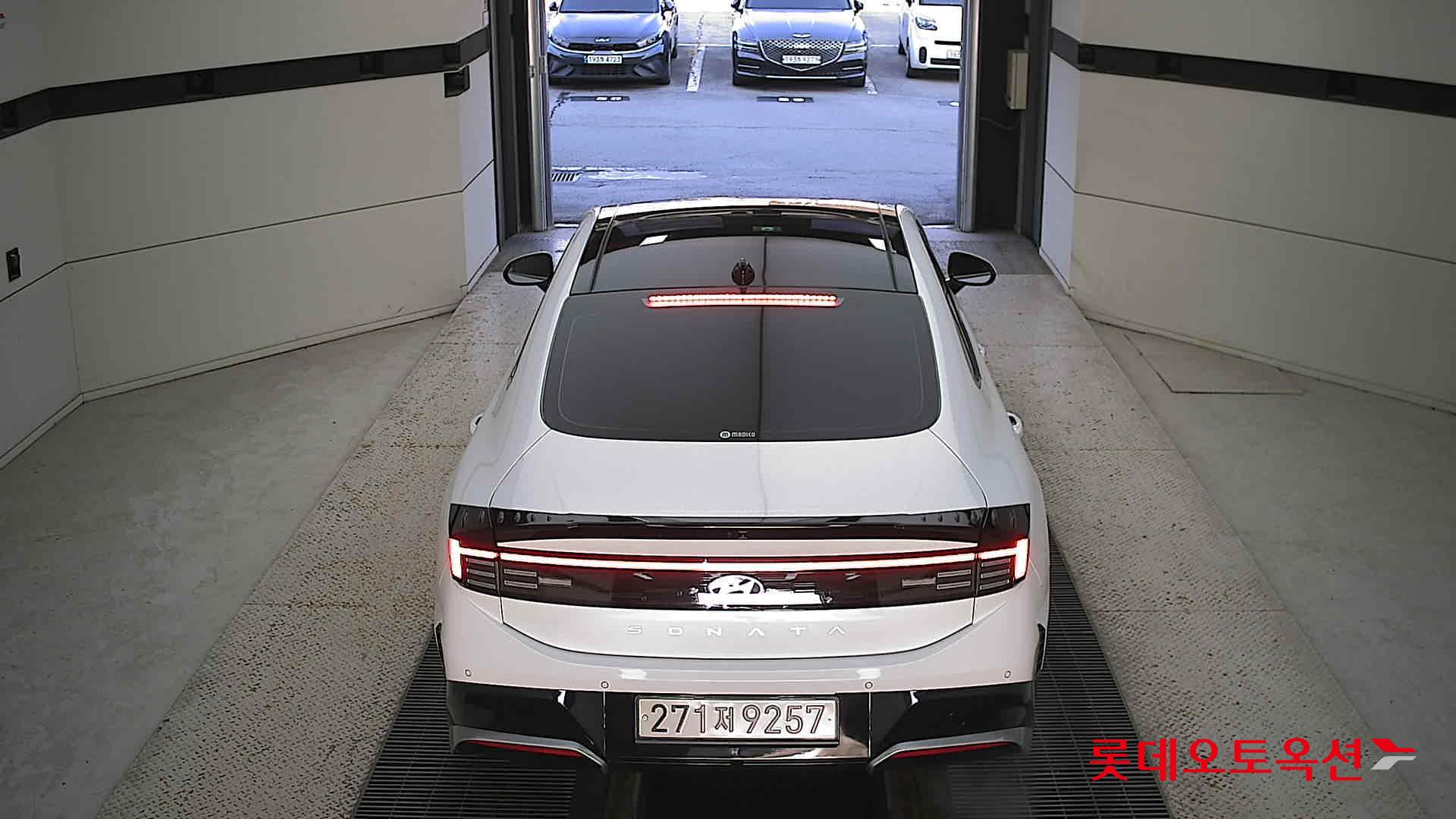 Hyundai Sonata Hybrid 2024 Белый из Кореи, фото 5