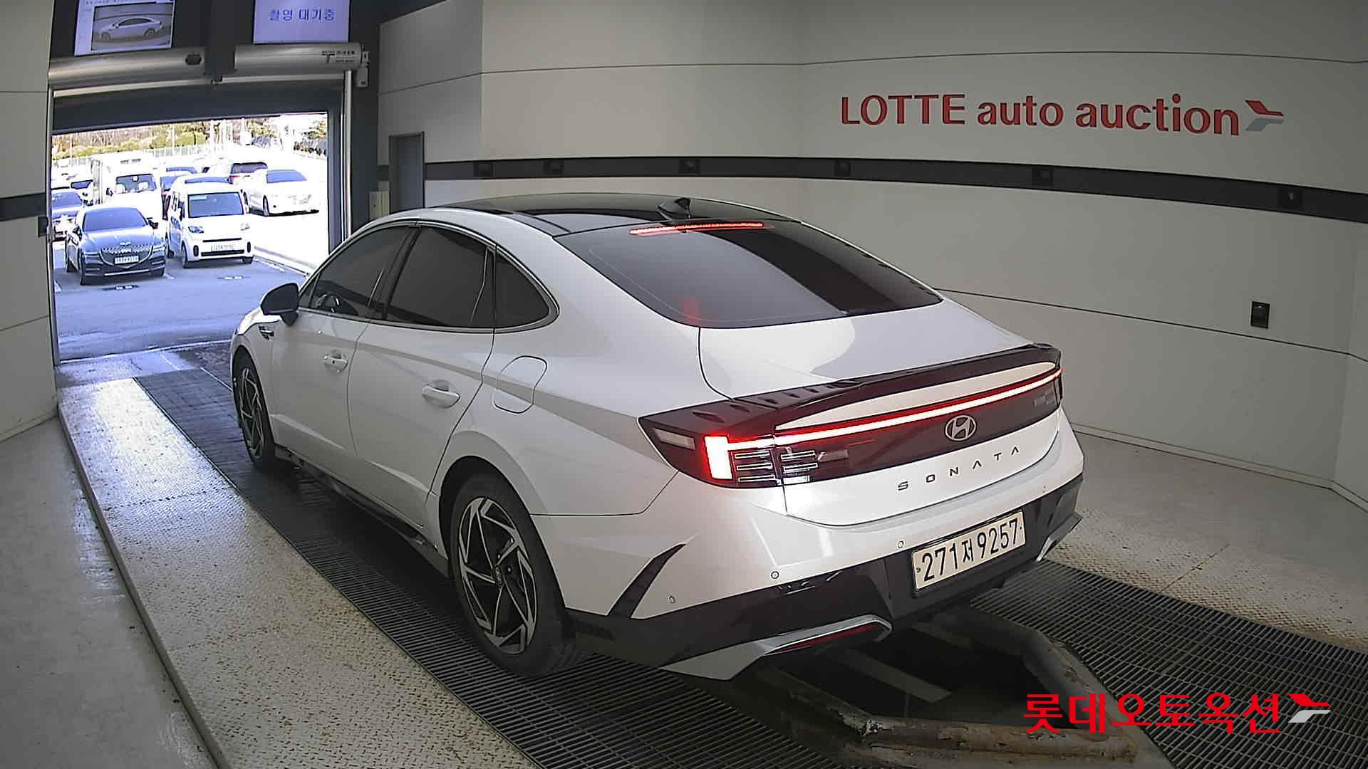 Hyundai Sonata Hybrid 2024 Белый из Кореи, фото 6