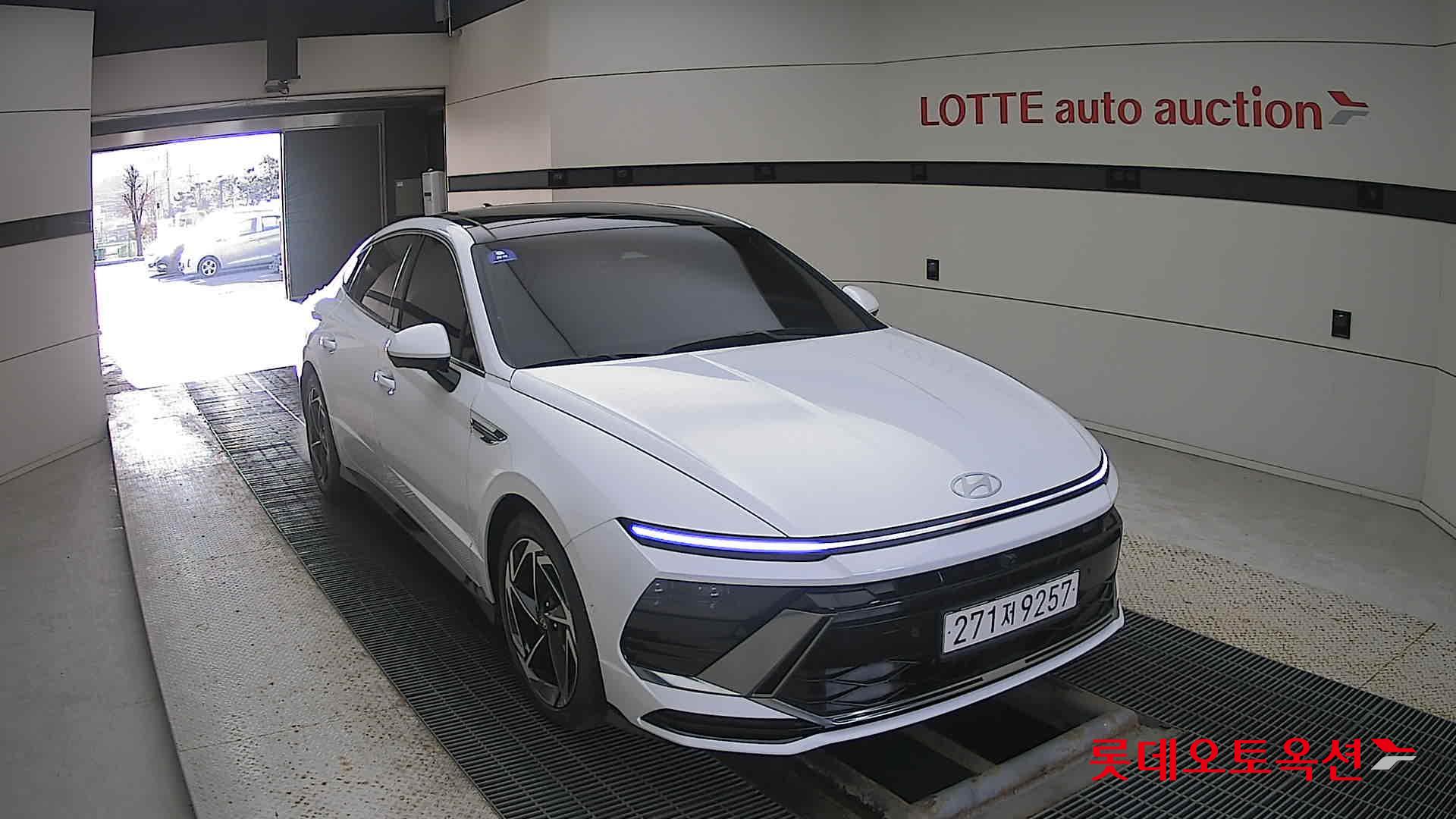 Hyundai Sonata Hybrid id 3441806 из Кореи 15