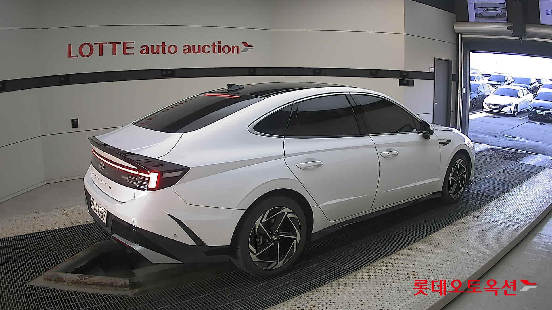 Hyundai Sonata Hybrid id 3441806 из Кореи 19