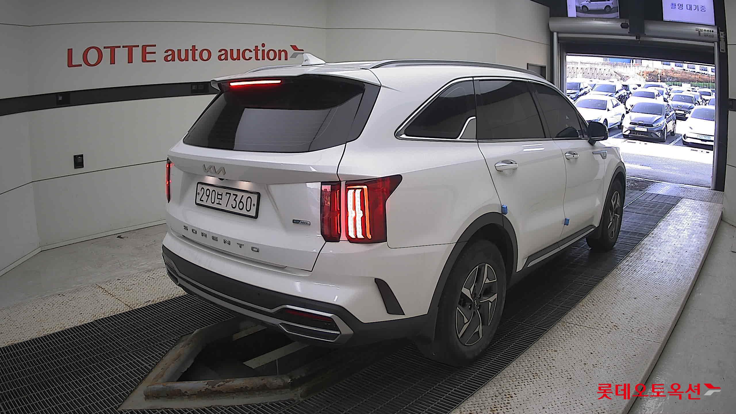 Kia Sorento Hybrid 2022 Белый из Кореи, фото 4