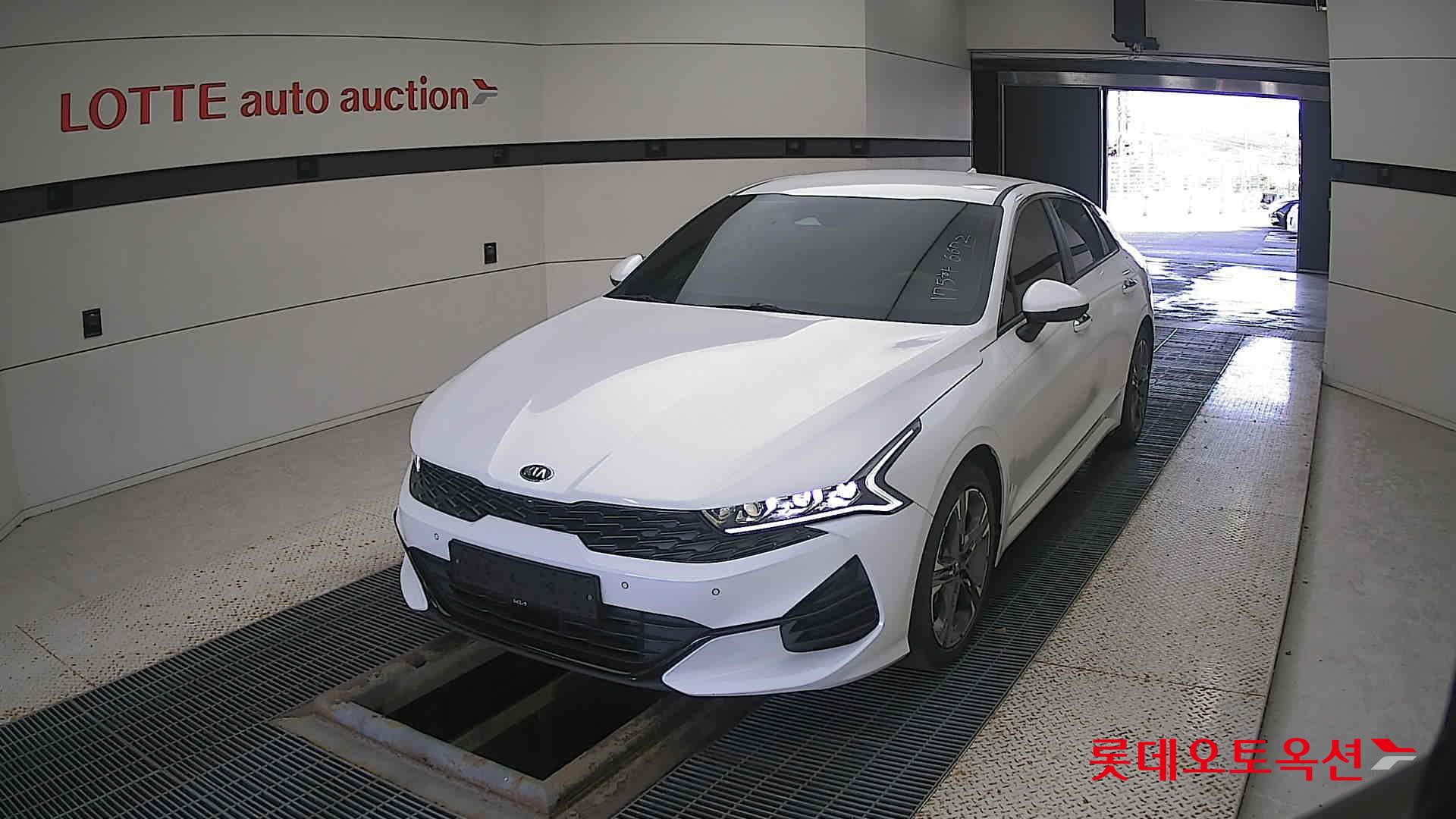 Kia K5 2021 Белый из Кореи