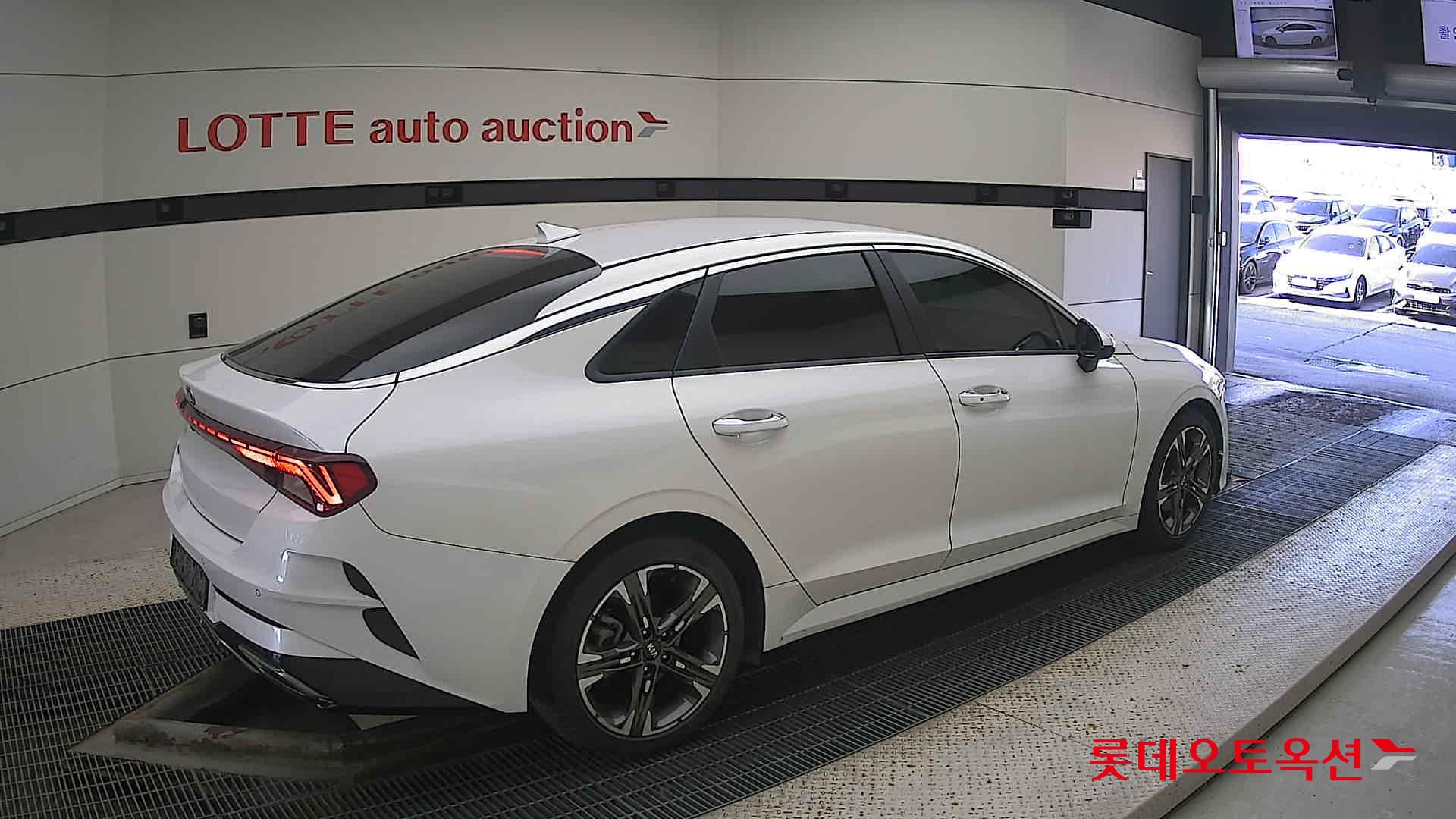 Kia K5 id 3441819 из Кореи 19