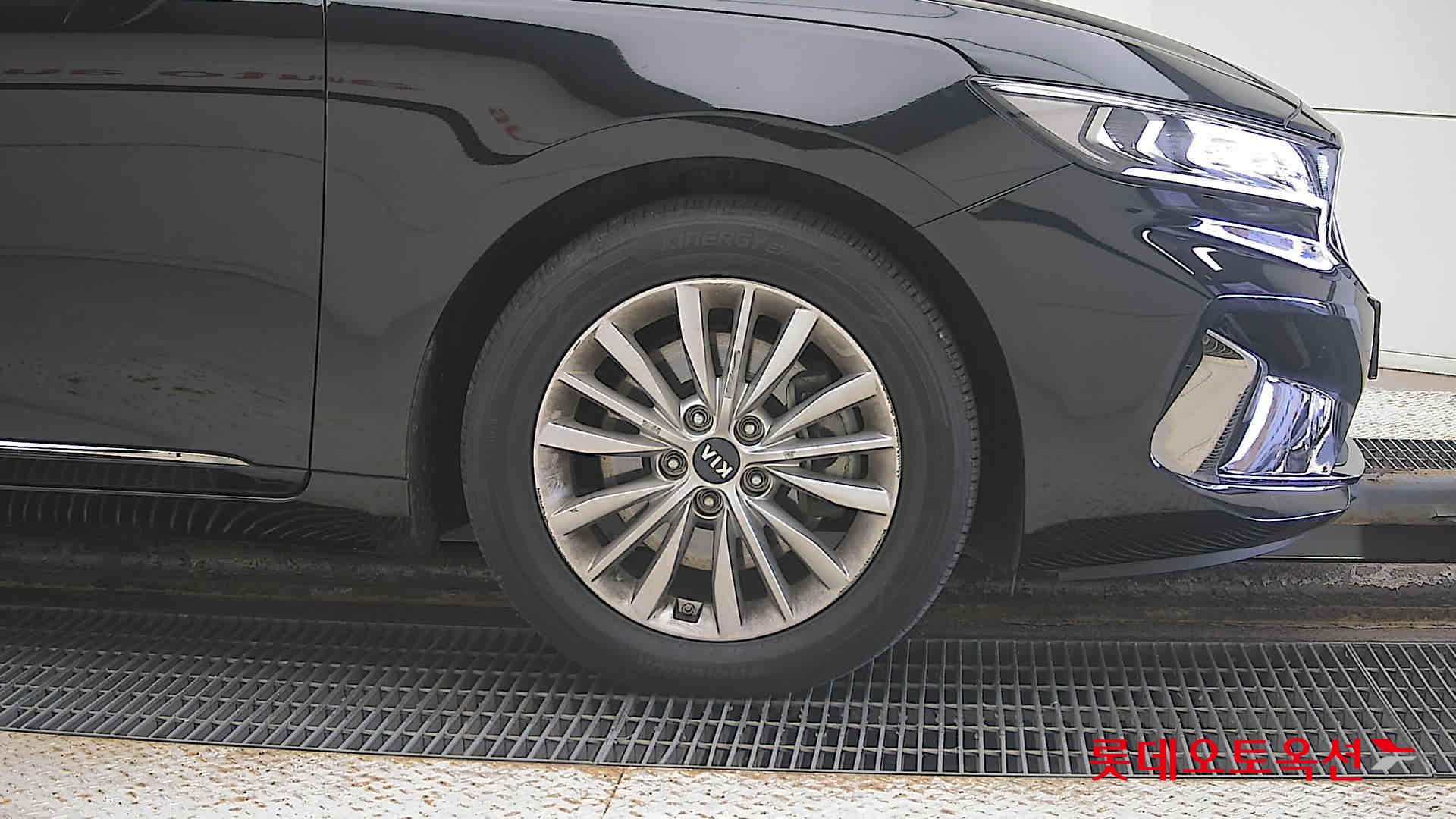 Kia K7 id 3441783 из Кореи 23