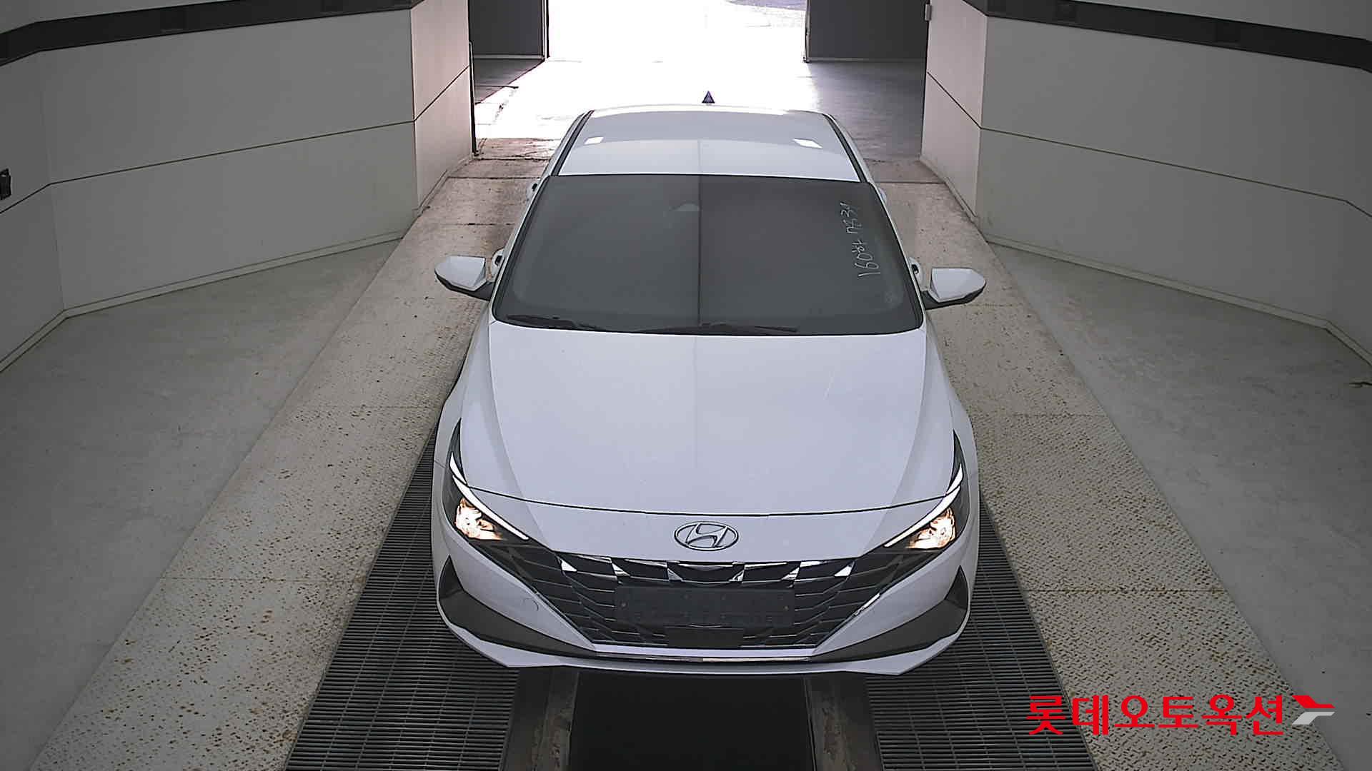 Hyundai Avante id 3441735 из Кореи 8