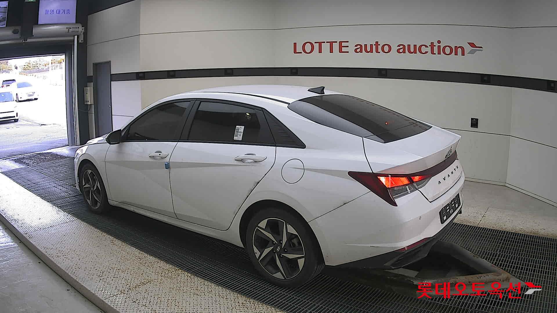 Hyundai Avante id 3441735 из Кореи 10