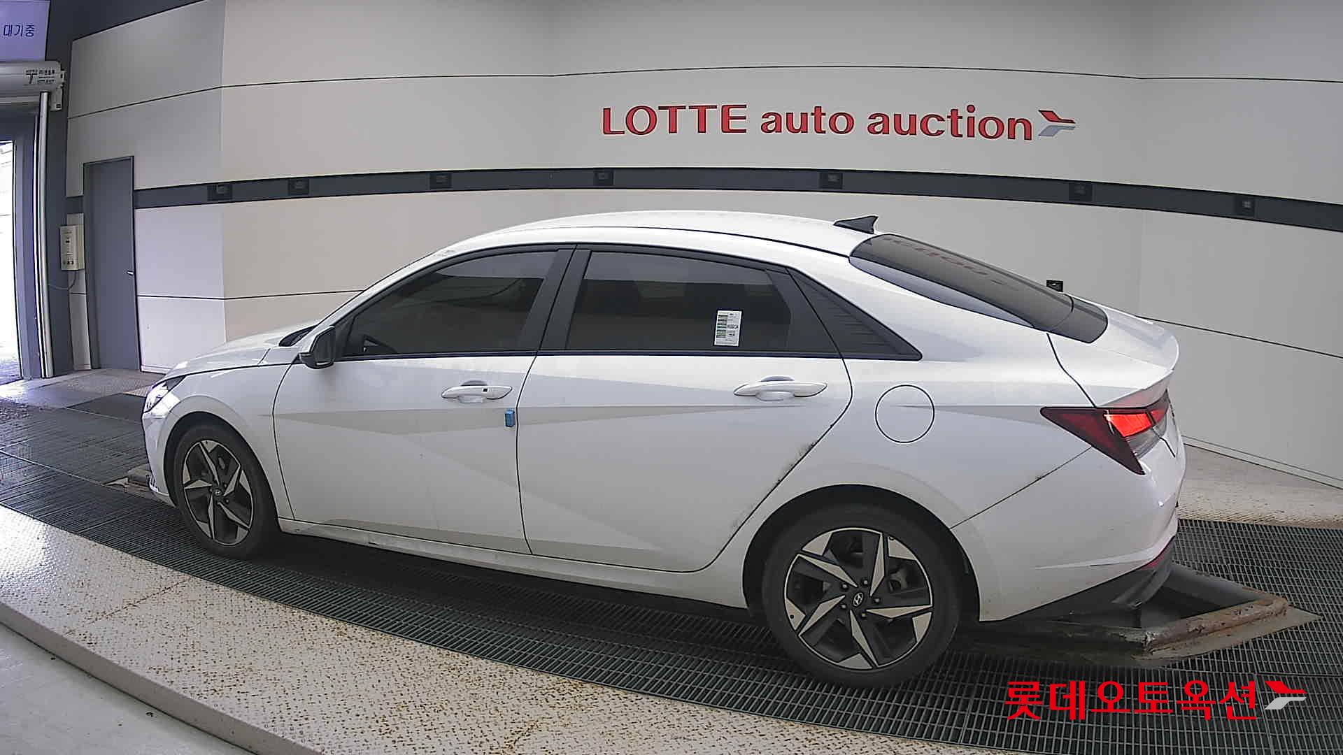 Hyundai Avante id 3441735 из Кореи 11