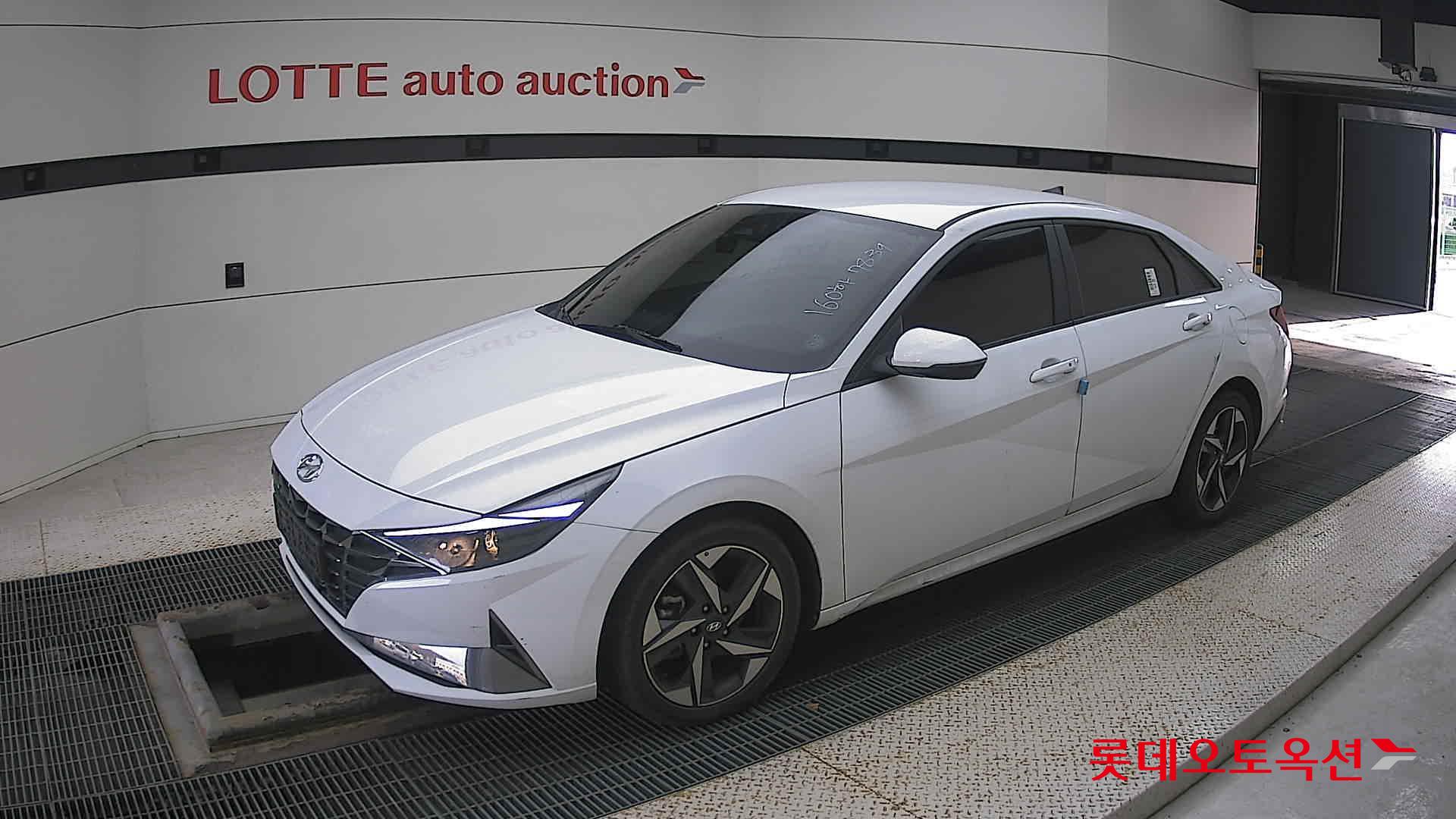 Hyundai Avante id 3441735 из Кореи 13