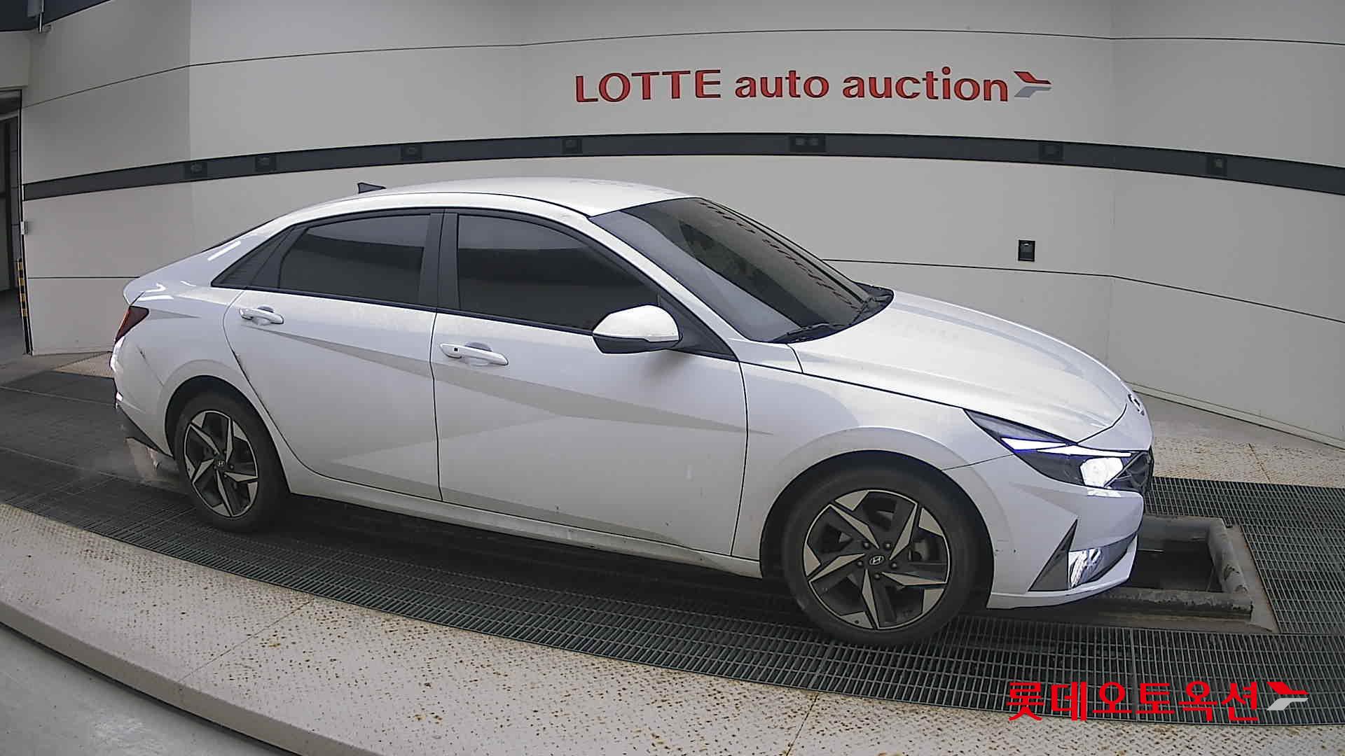 Hyundai Avante id 3441735 из Кореи 17