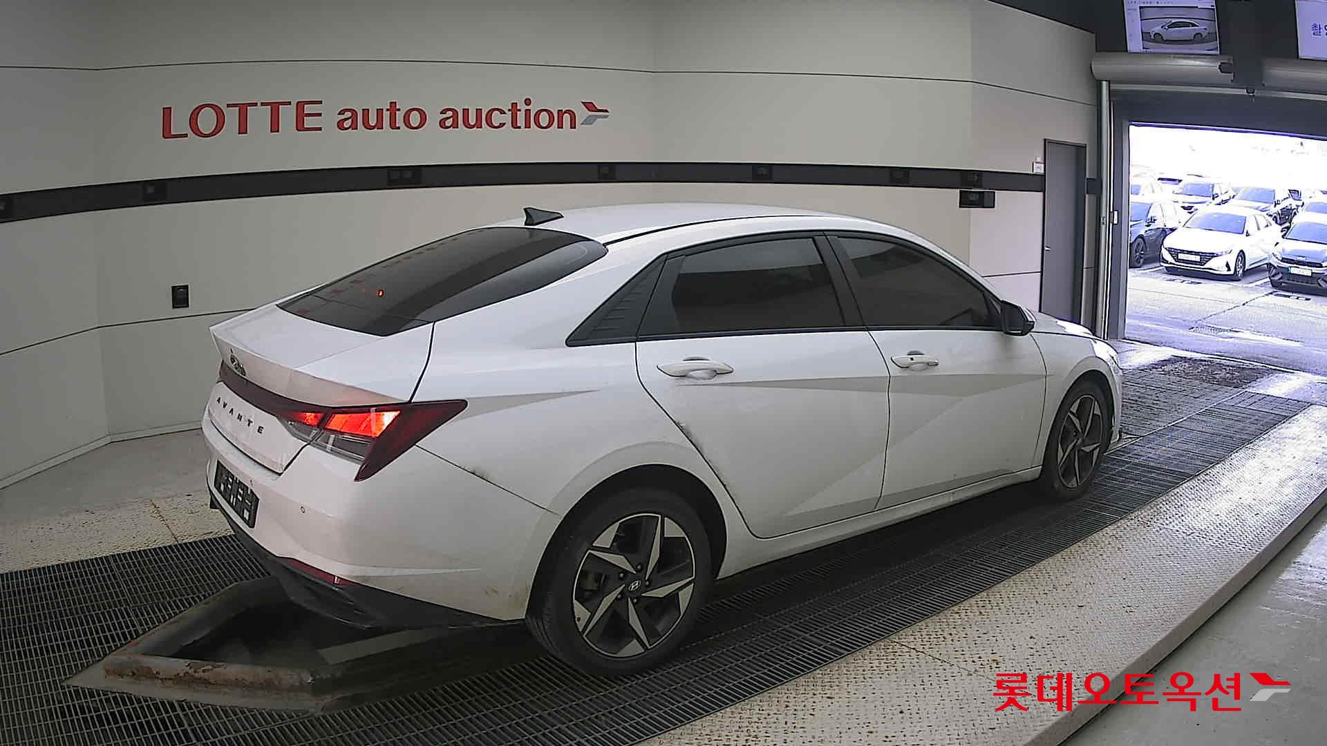 Hyundai Avante id 3441735 из Кореи 19