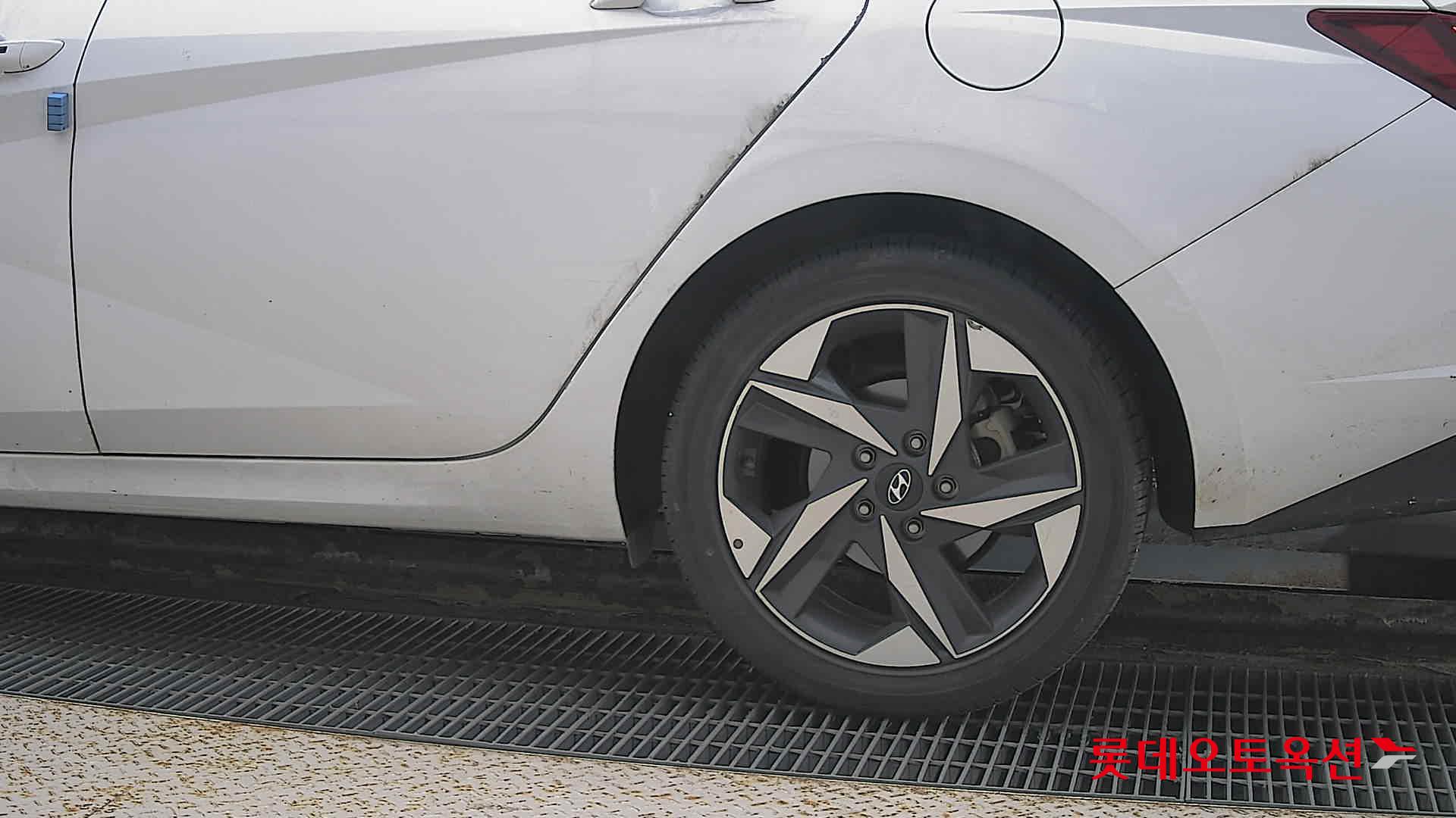 Hyundai Avante id 3441735 из Кореи 22