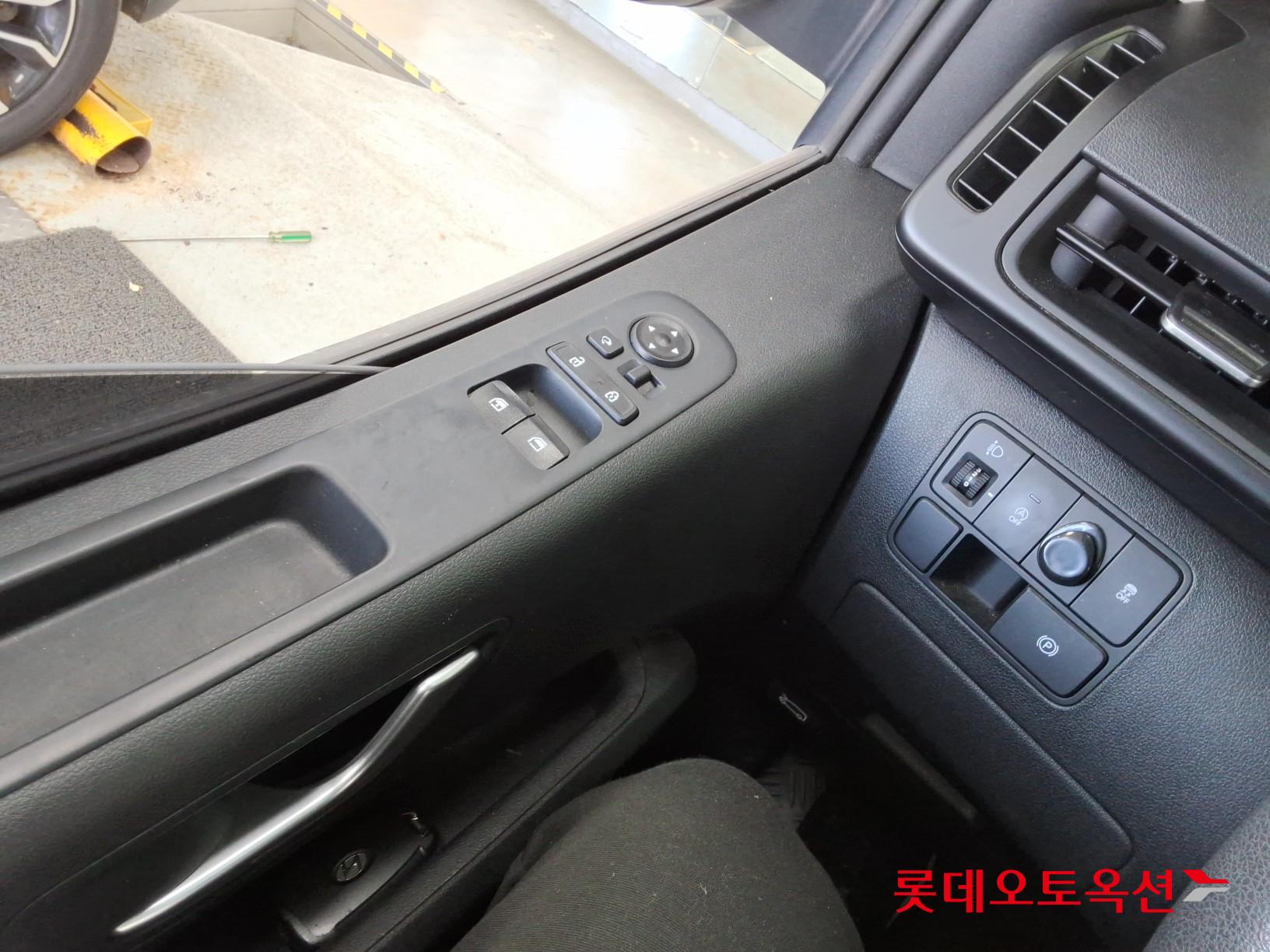 Hyundai Staria id 3441740 из Кореи 28