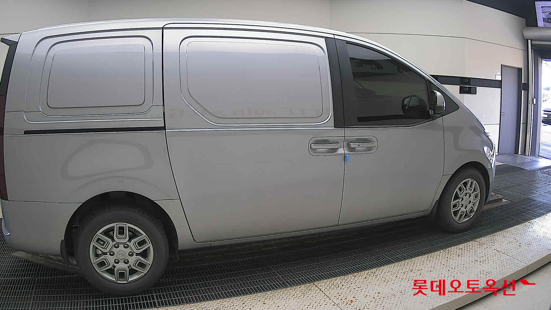 Hyundai Staria id 3441770 из Кореи 18