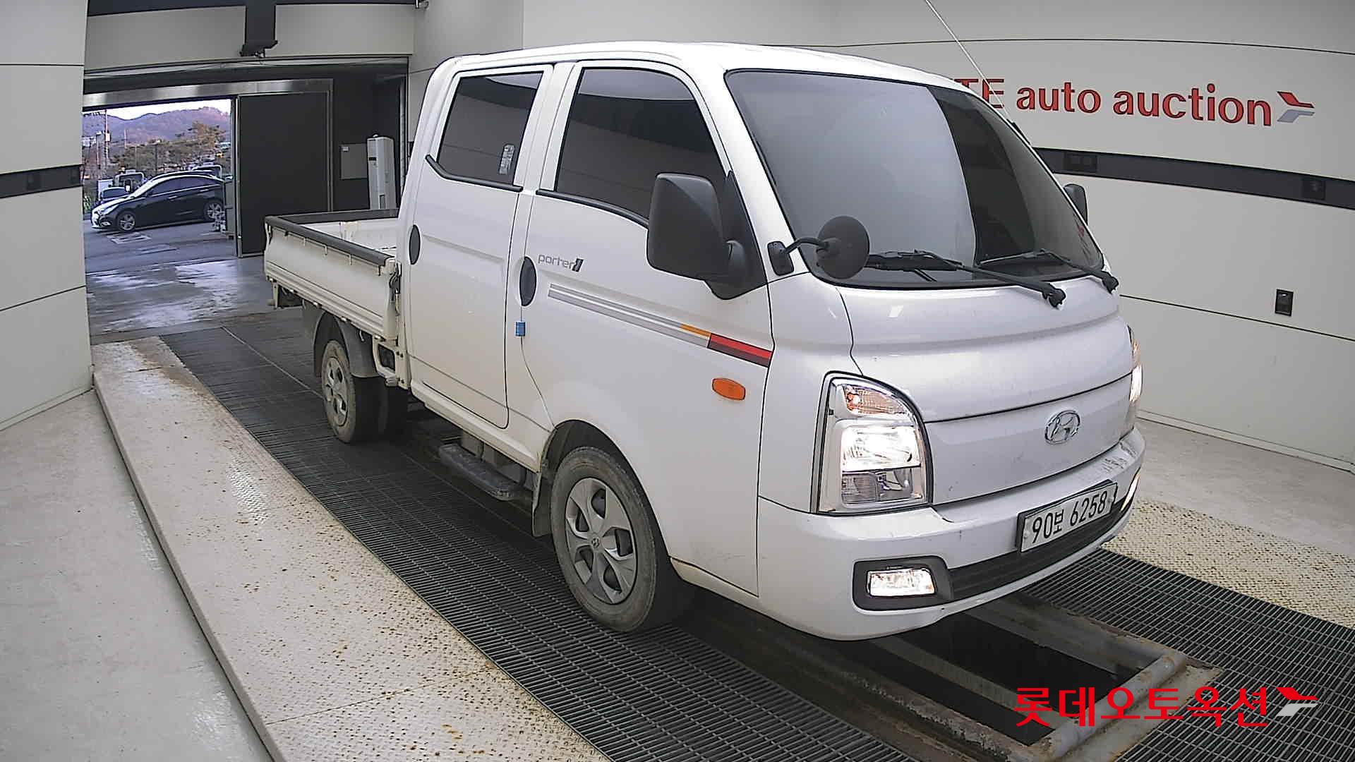 Hyundai Porter II 2022 Белый из Кореи, фото 2