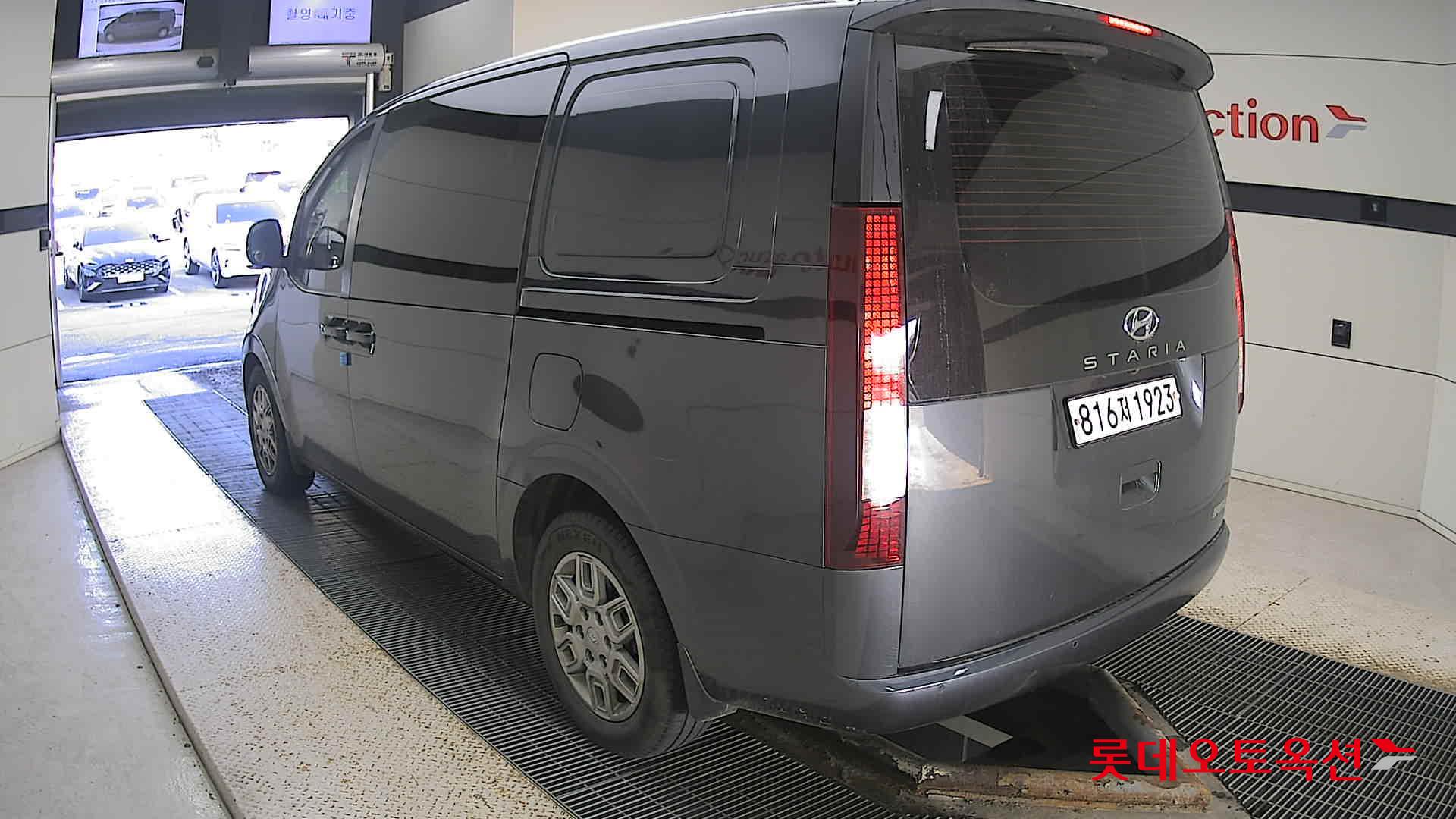 Hyundai Staria 2022 Другое из Кореи, фото 6